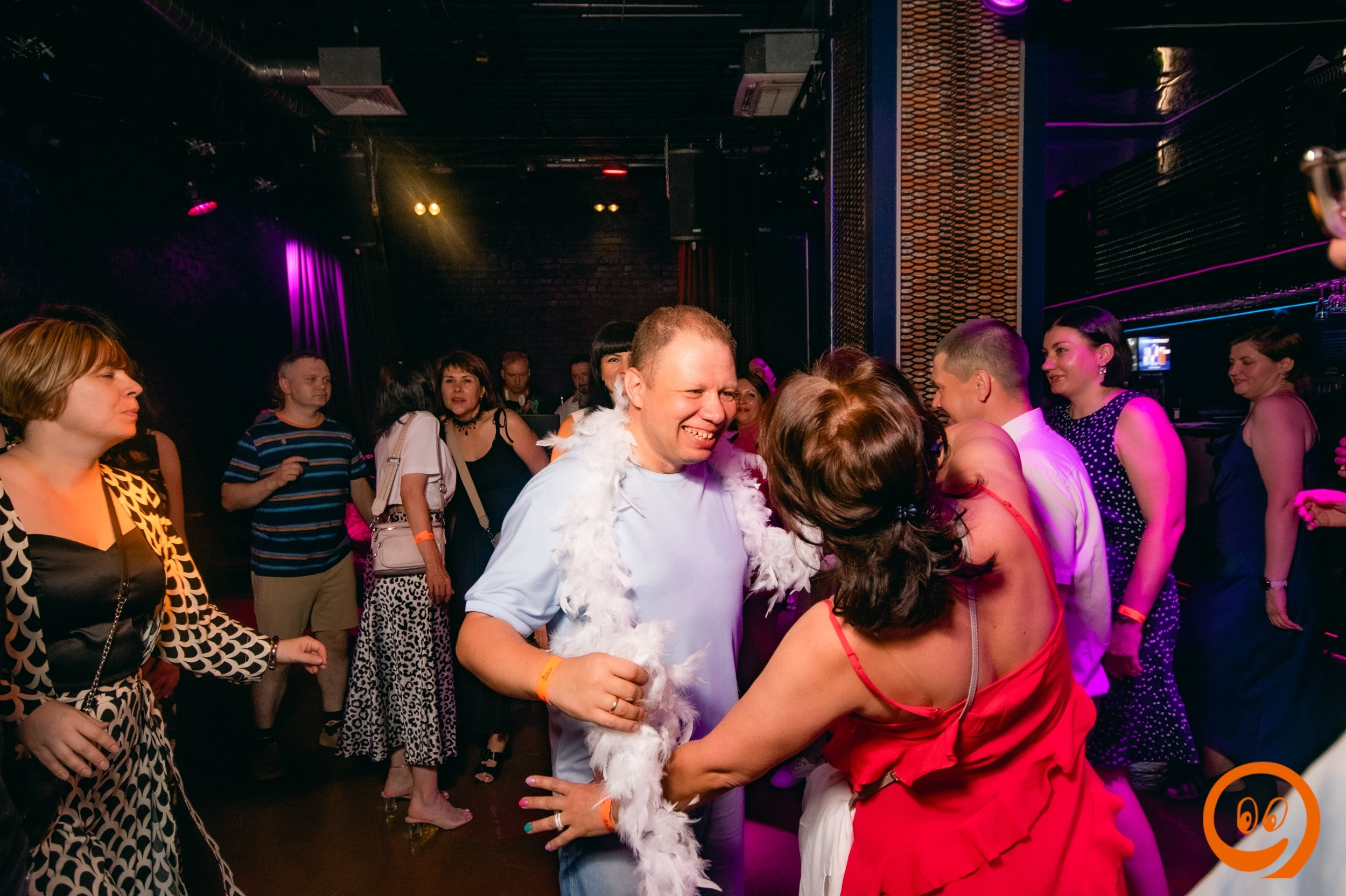 Клубная вечеринка «Тополиный пух…» | 11.07.2025. Галерея Фантим