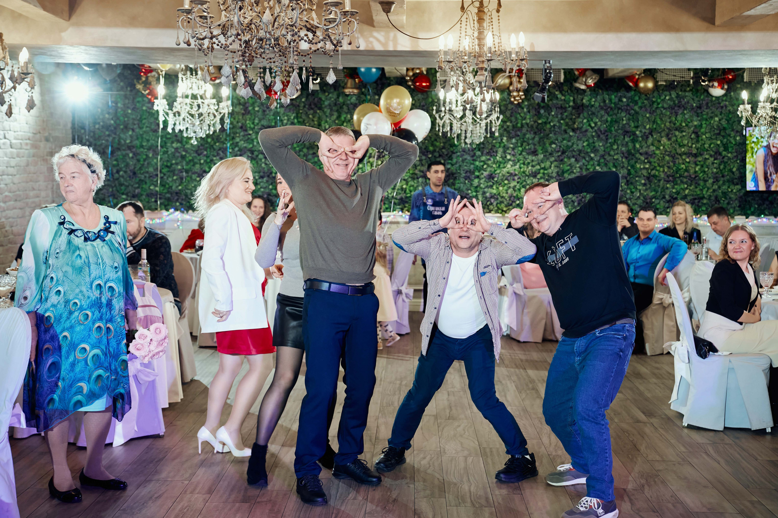 Репортажная фотосъёмка юбилея 45 лет в ресторане Стравинская гавань