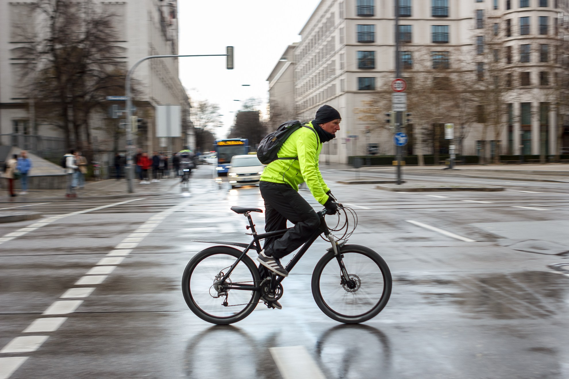 Стрит / Архитектура / Путешествия. Портретный, интерьерный и фуд фотограф в Перми Иван Вострецов