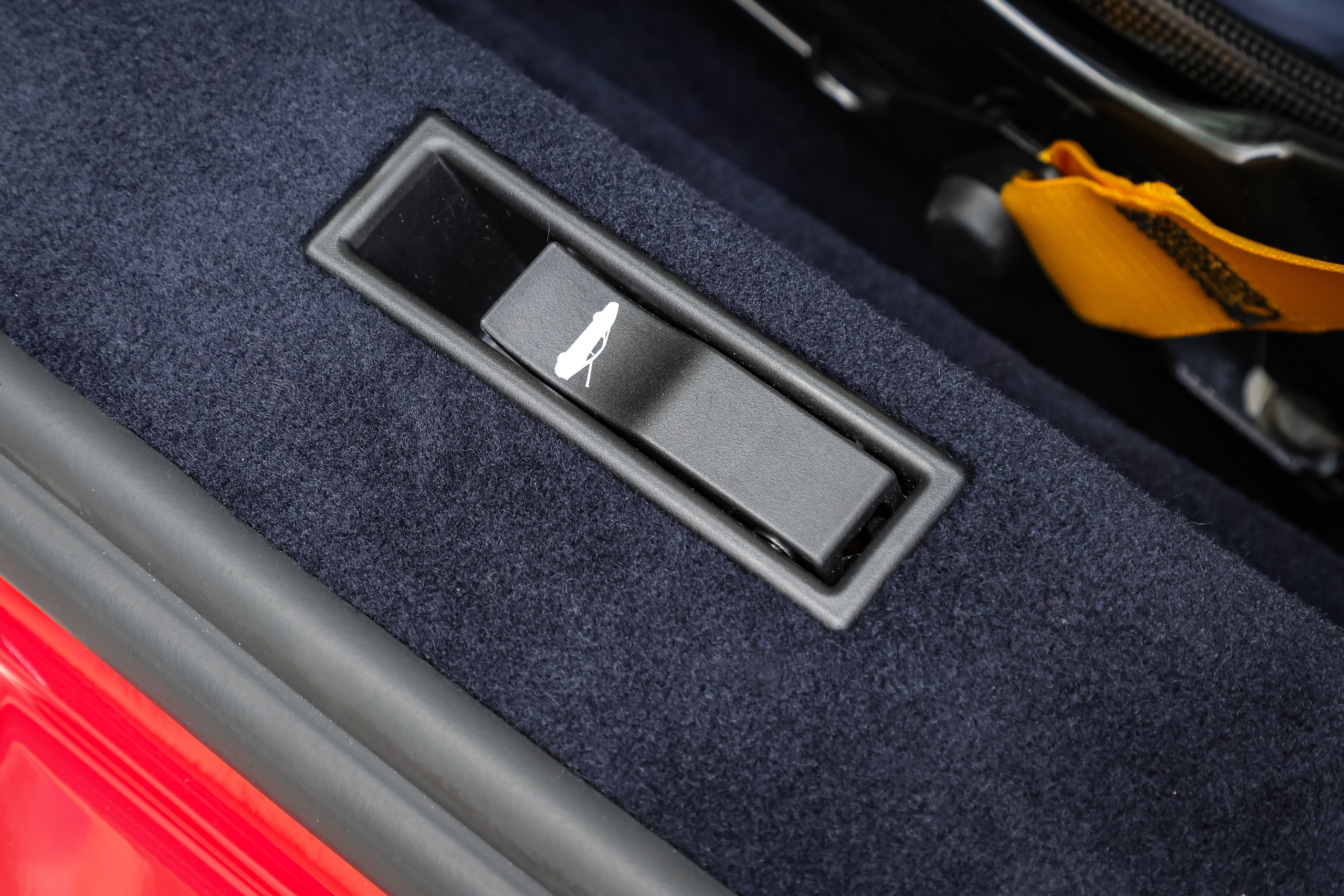 FERRARI SF90 STRADALE. Mixturecaptures