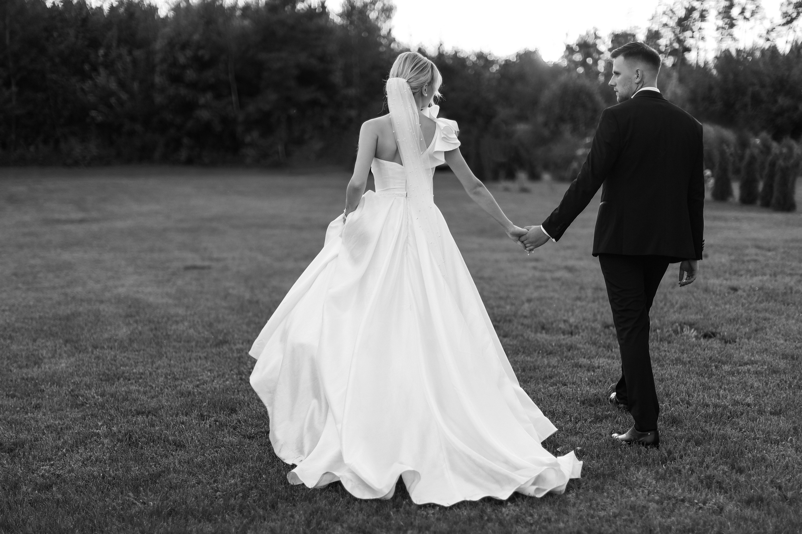 Ярик и Полина. Свадебные фотограф и видеограф в Минске Голдосовы Марина и Вадим