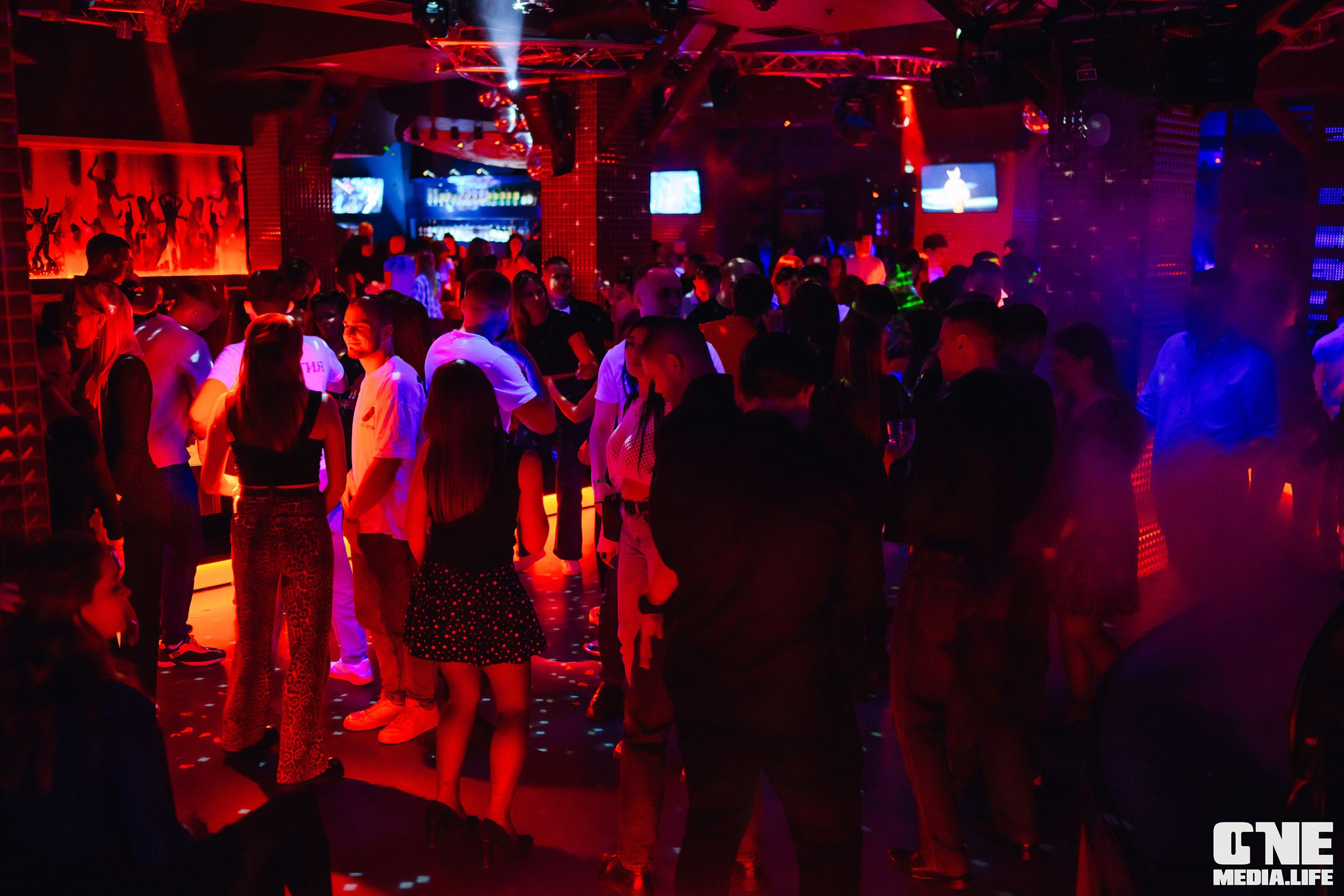 Фоторепортаж из РК Планета. One Media Life: фоторепортажи, фотоотчеты с мероприятий и заведений