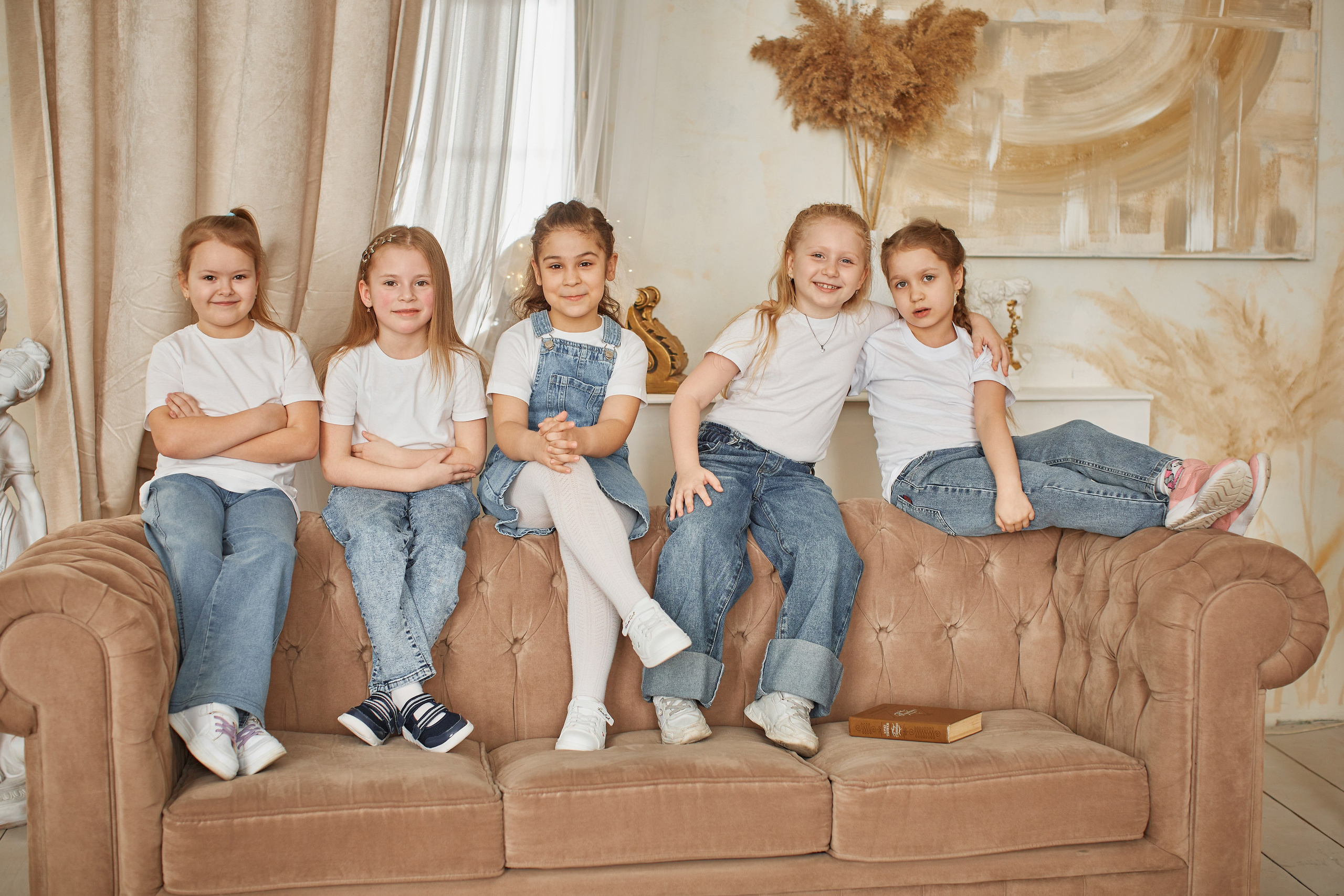 Групповые. Выпускные альбомы в городе Курган для всех