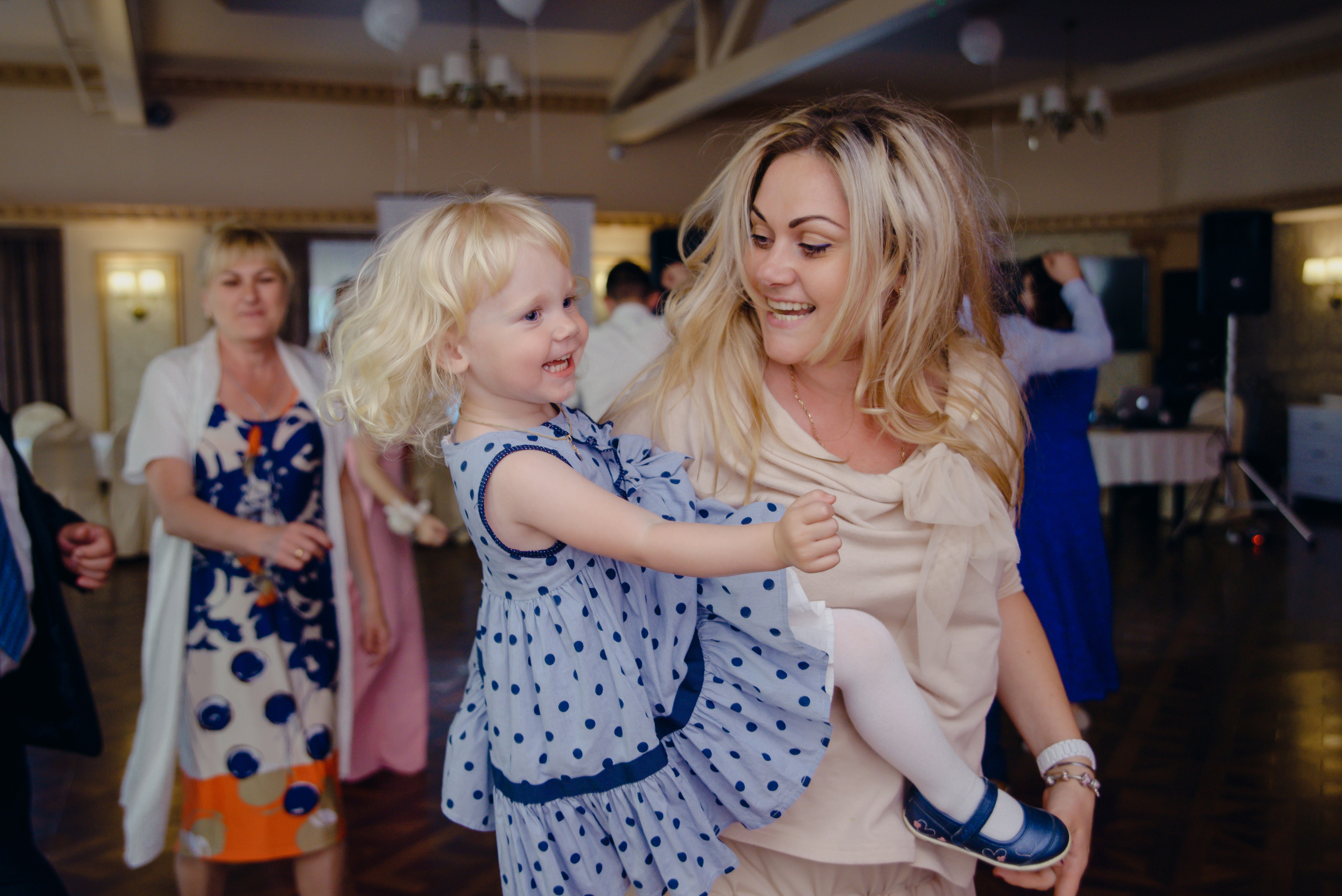 Ксения & Антон. Видеограф и фотограф на свадьбу в Москве