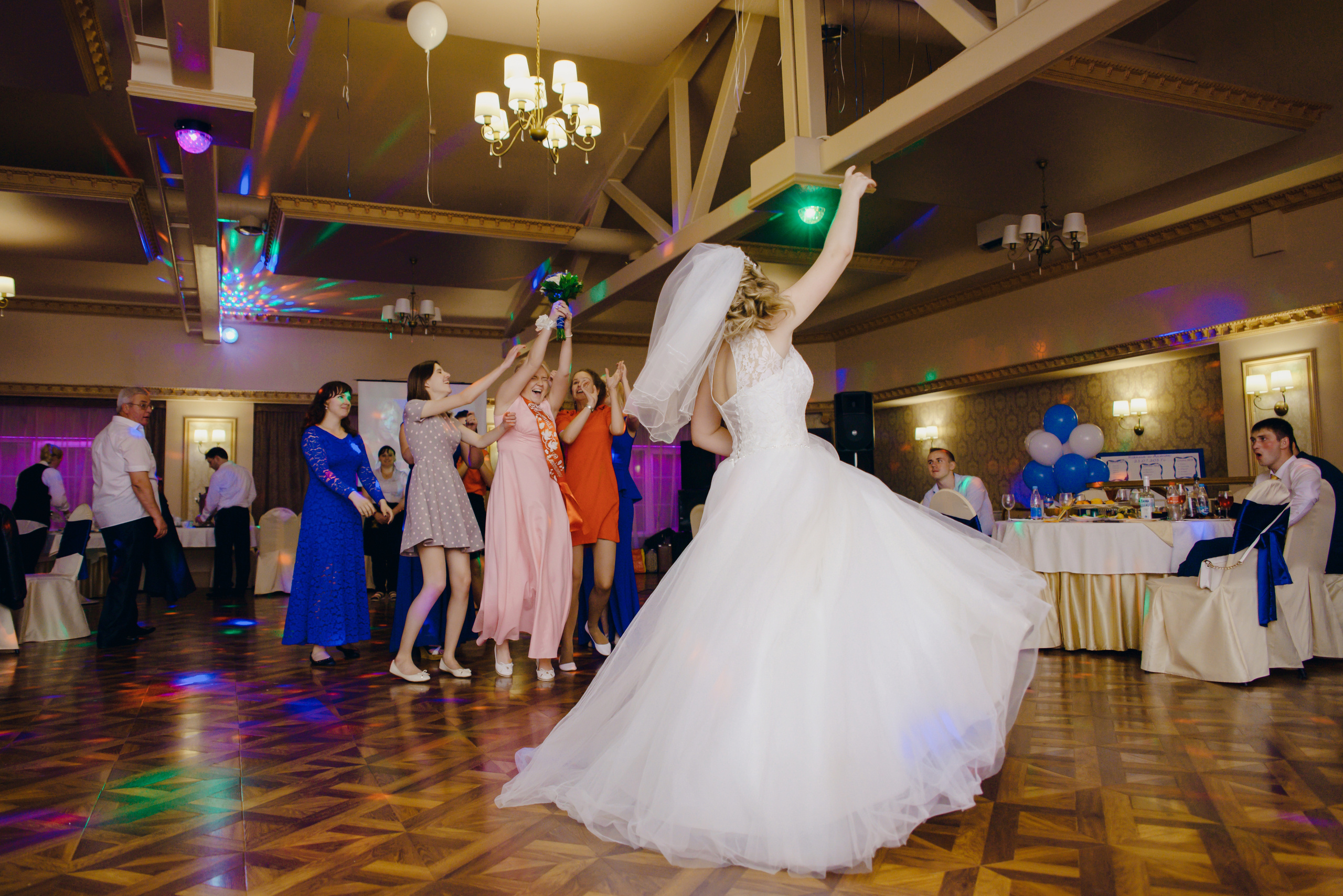 Ксения & Антон. Видеограф и фотограф на свадьбу в Москве