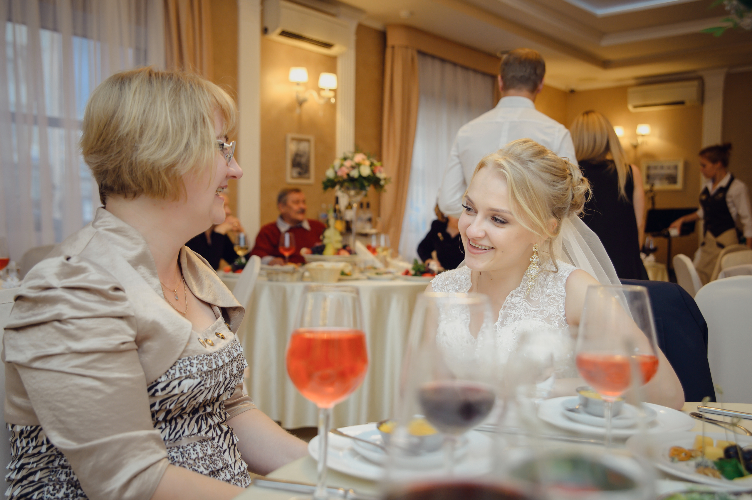 Виктория & Николай. Видеограф и фотограф на свадьбу в Москве