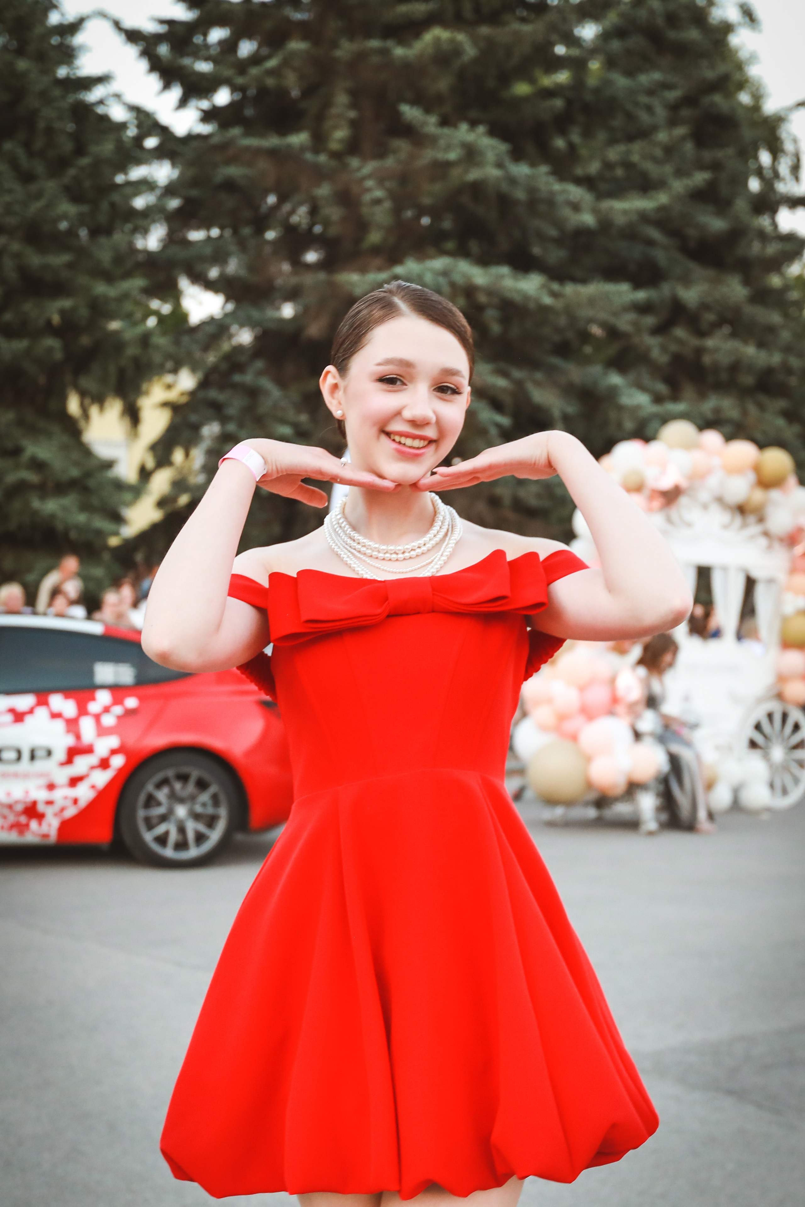 Выпускные альбомы в Липецке фотограф Медведева Лариса. 