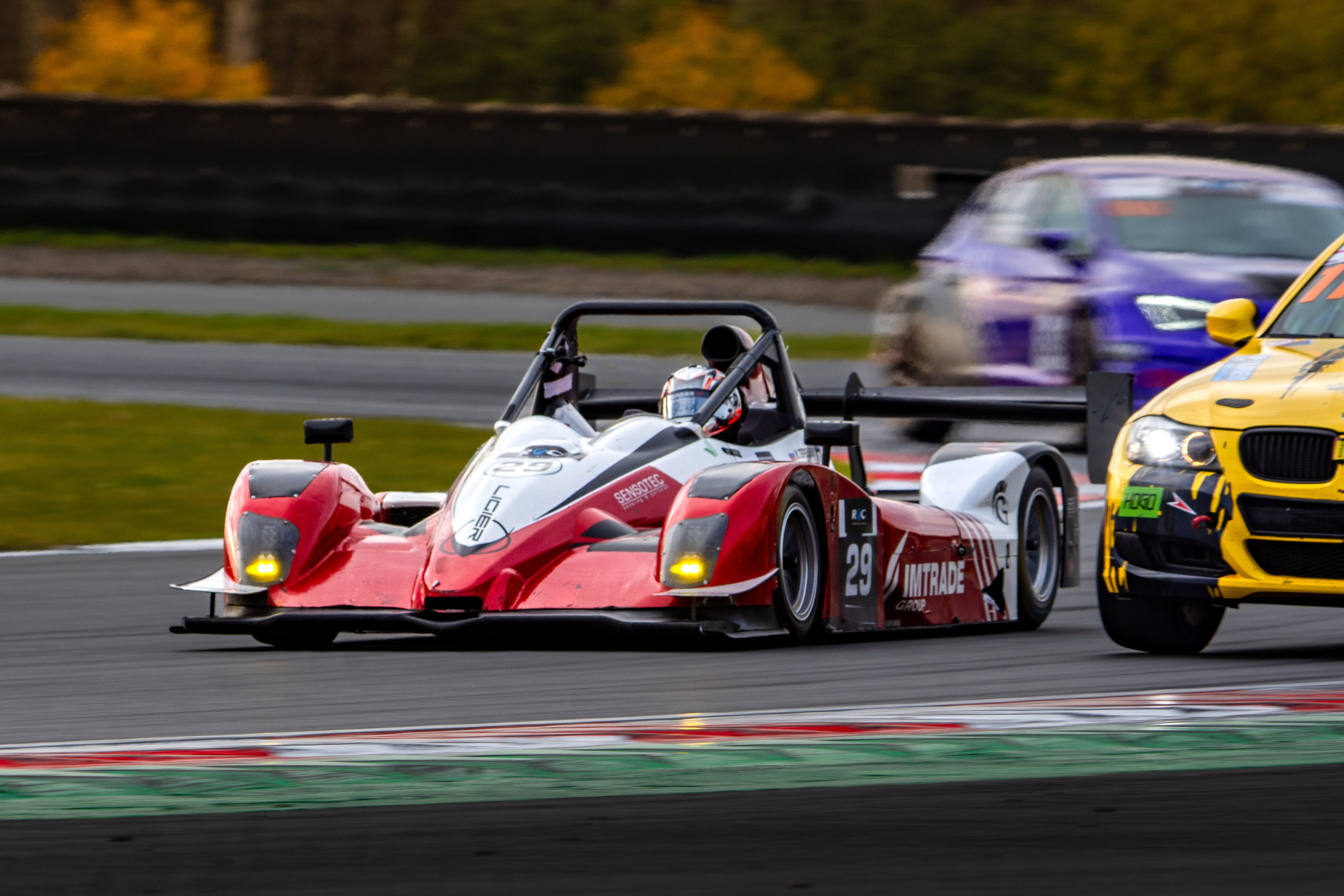 MRW — REC — 04.10.2025. AlexFecto — галереи фотографий