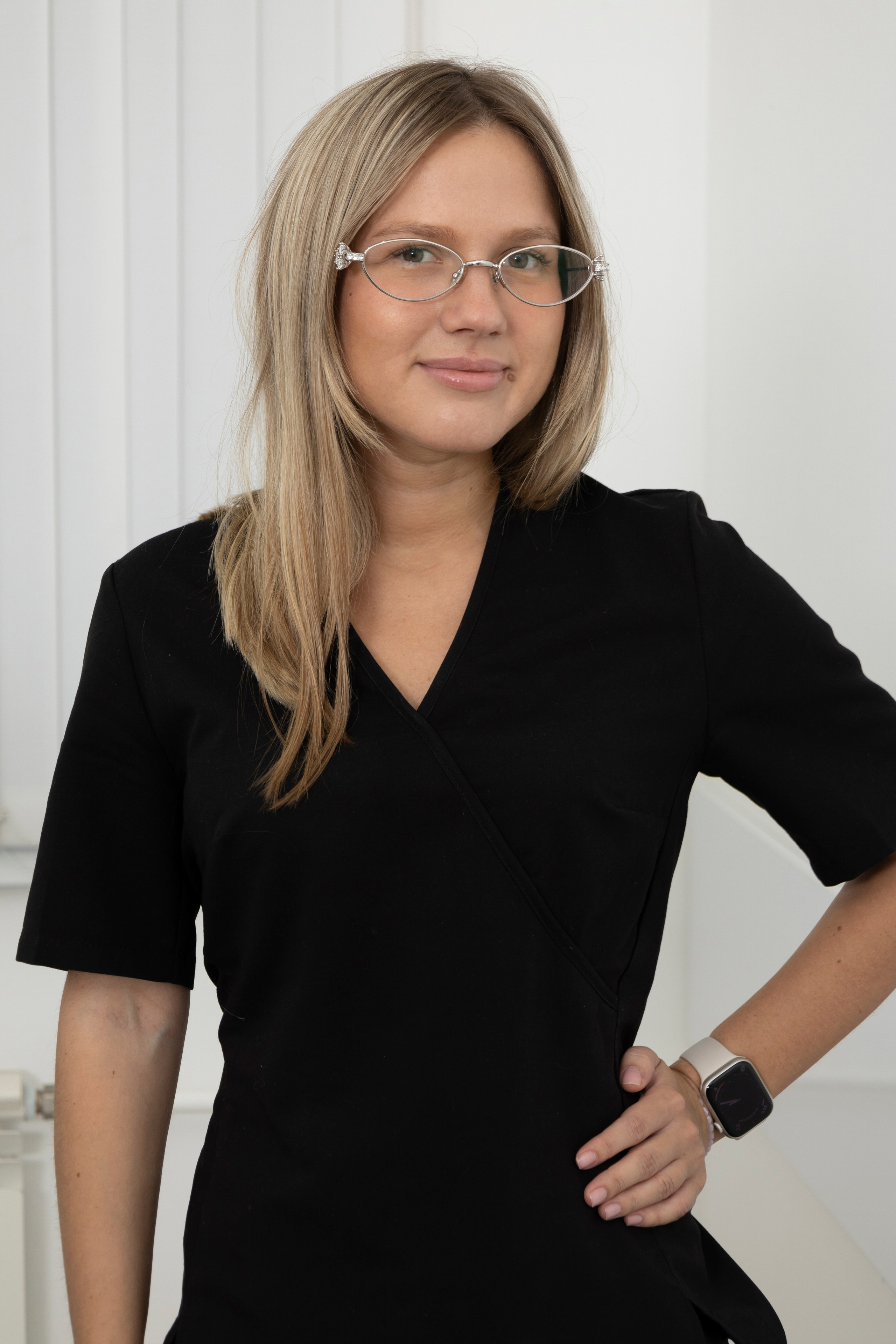 Портретная фотосъёмка для специалистов, сотрудников и компаний. Предметный фотограф в Москве и Московской области