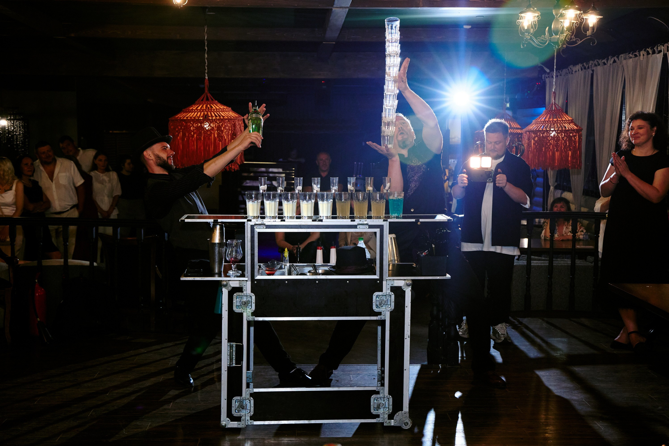 Выпускной 35 Сош. Фотограф Выпускные альбомы Таганрог Сергей Коробченко