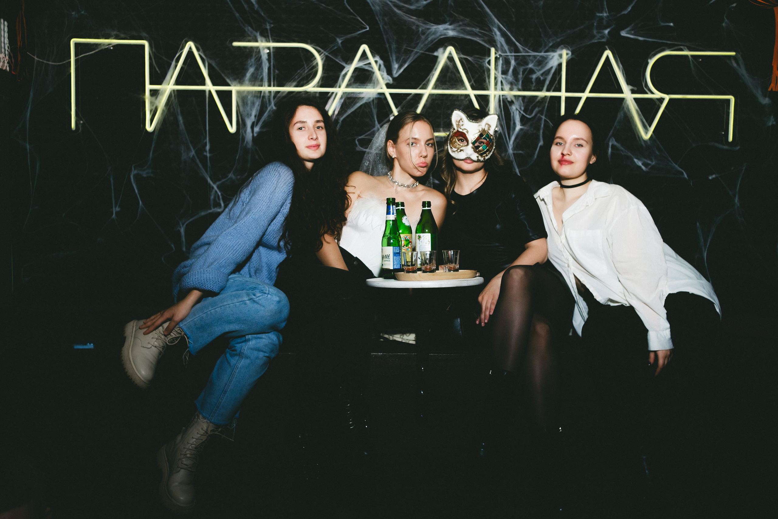 Бар «Парадная» / Halloween. Фотограф в Тюмени Кирилл Марфин