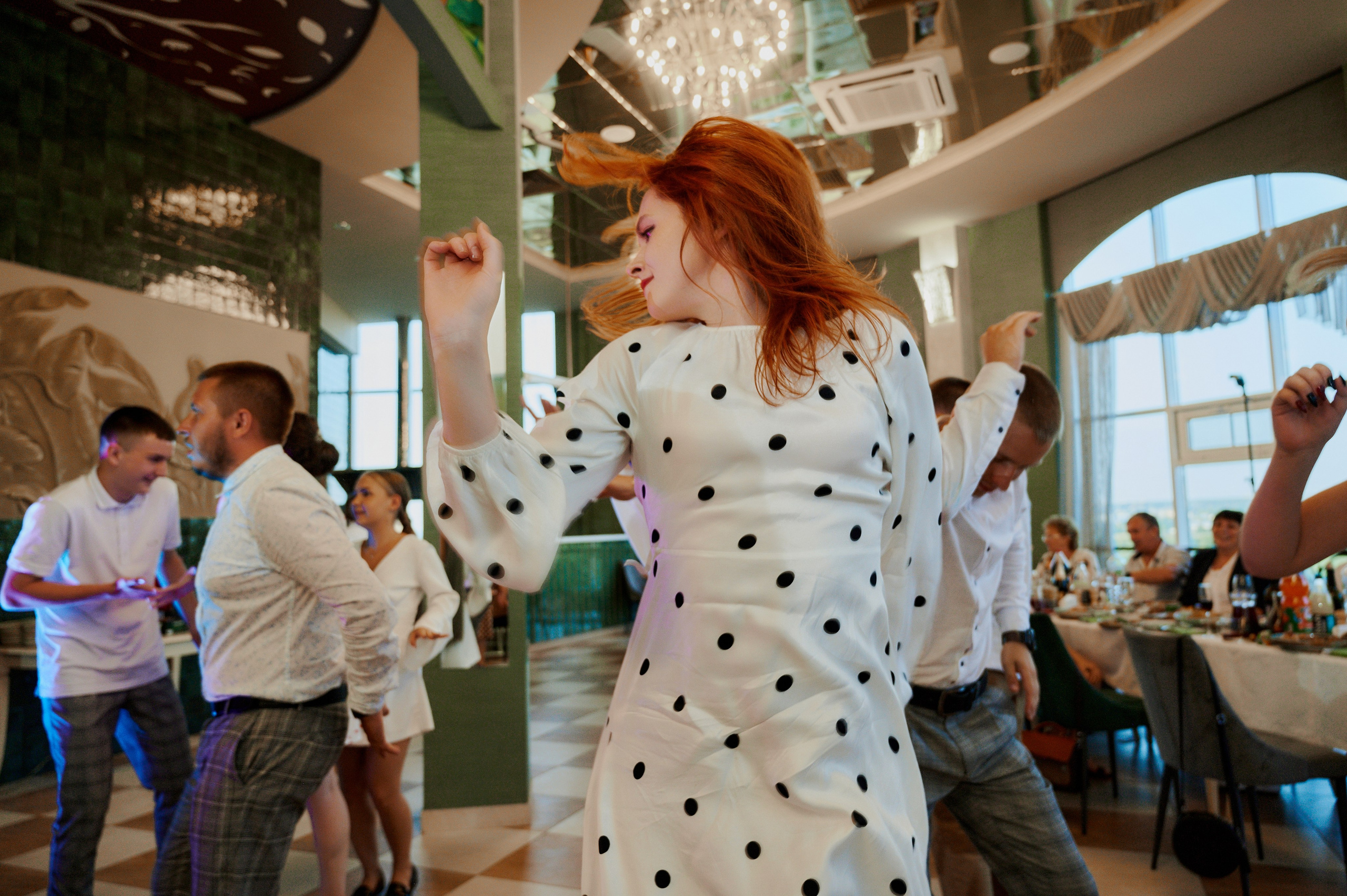 Олег и Лиза. Фото-видеосъемка свадеб Venson Films