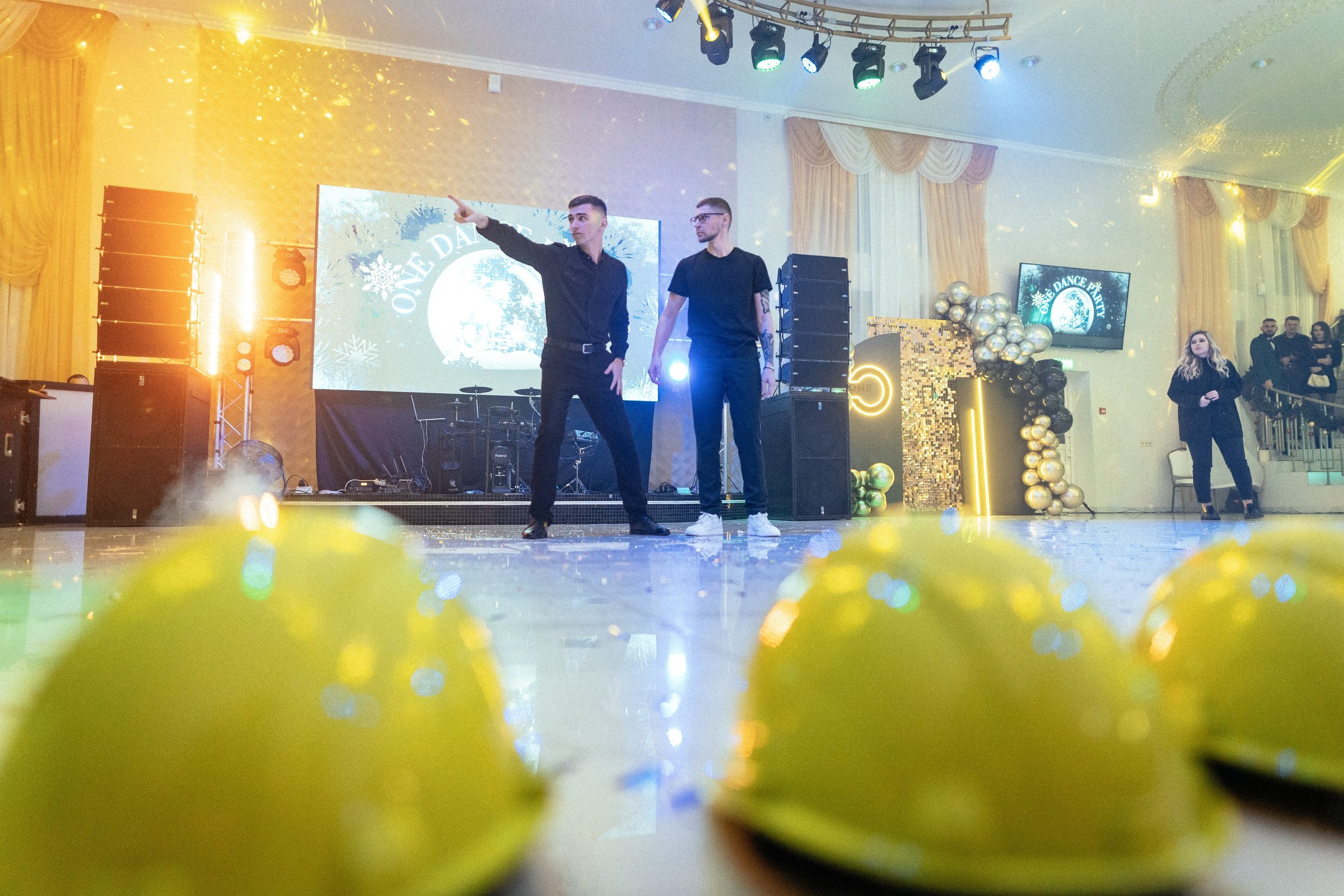 Новогодний корпоратив. Репортажный фотограф в Новосибирске. Алексей Гриценко