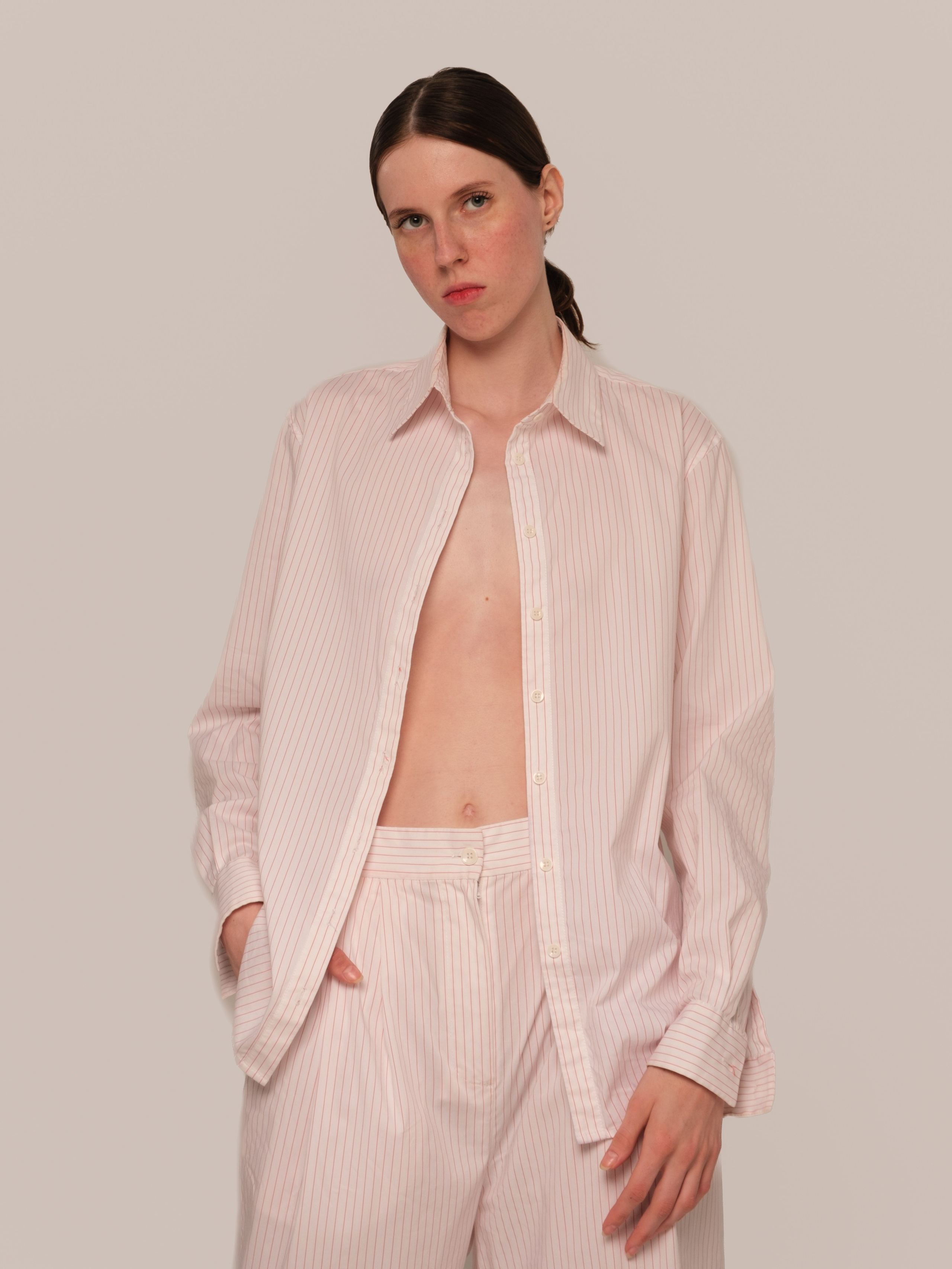 ZHAKOVA BRAND каталог. Мари — фотограф и видеограф из Москвы