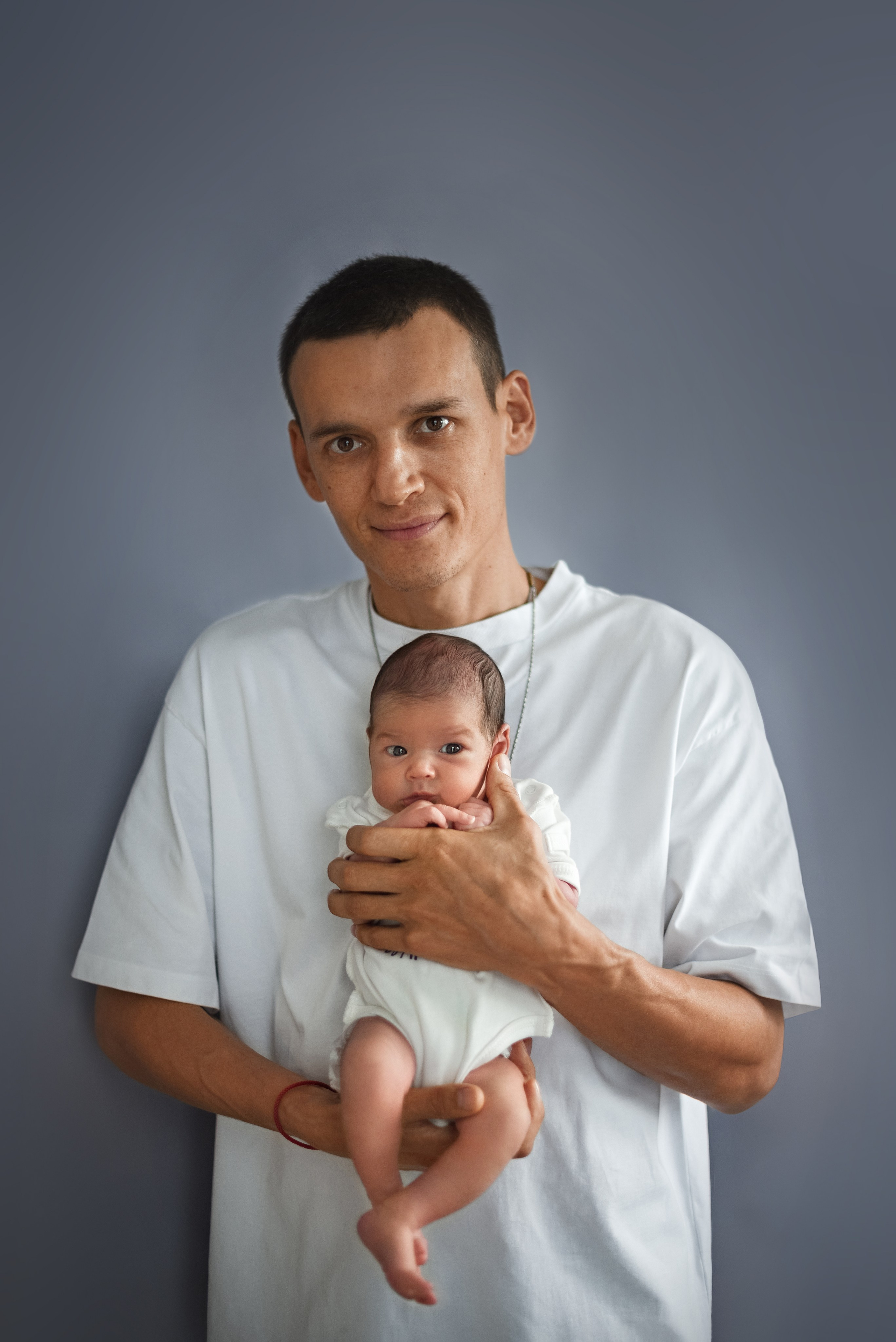 Кадры с родителями. Фотограф новорождённых в Сочи Наталия Дмитриева