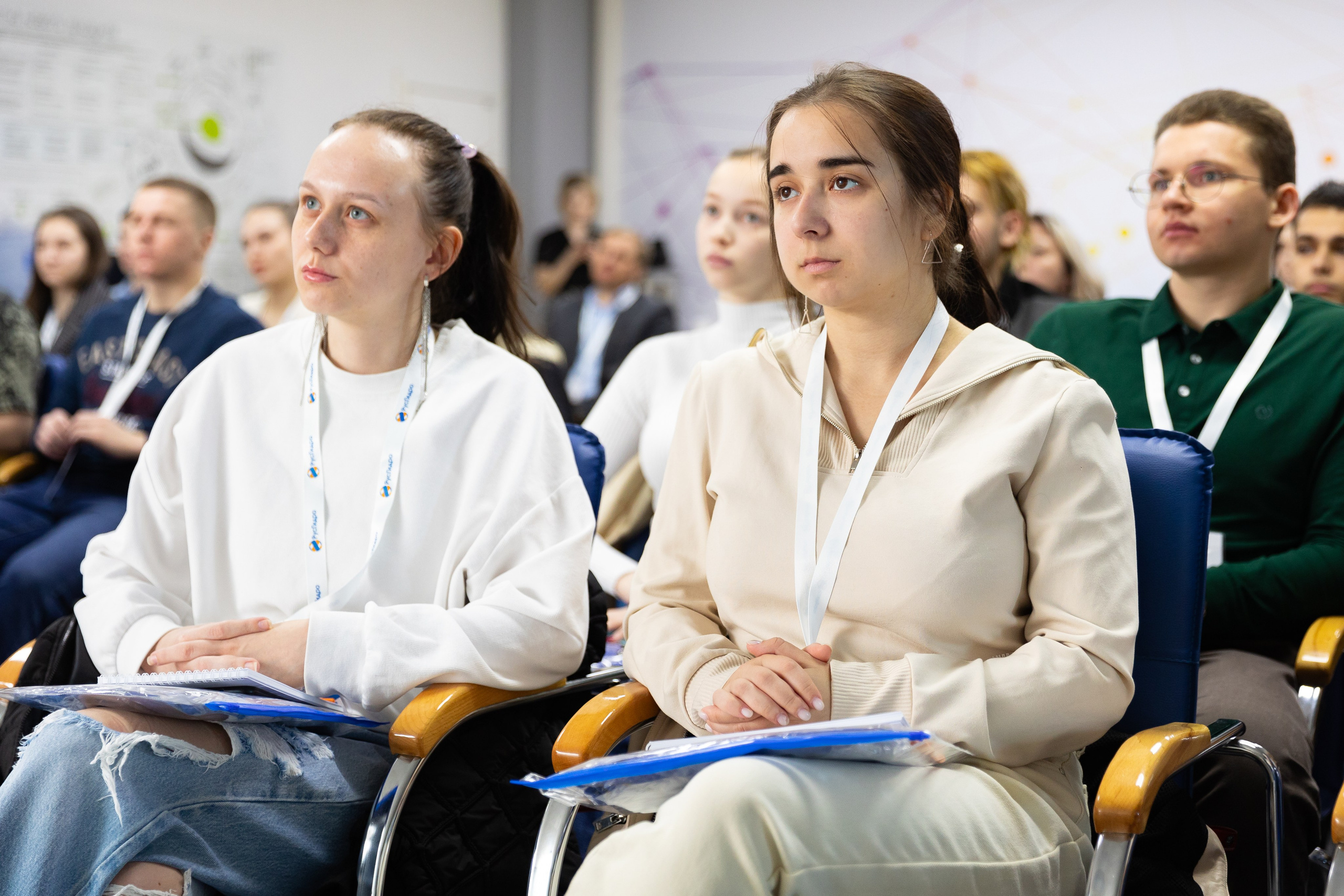 Весенняя студенческая энергетическая школа от РусГидроо. Репортажный фотограф во Владивостоке