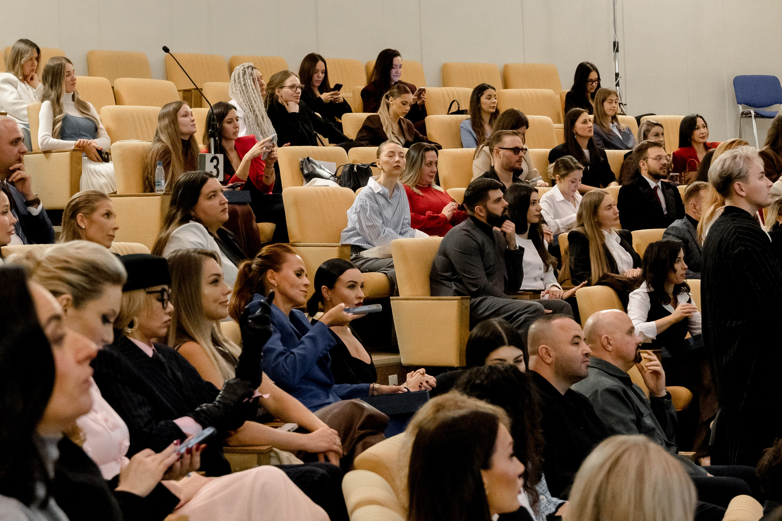 ГОСДУМА «Этичный Блог 2025г». Свадебный/Портретный фотограф снимаю в Москве