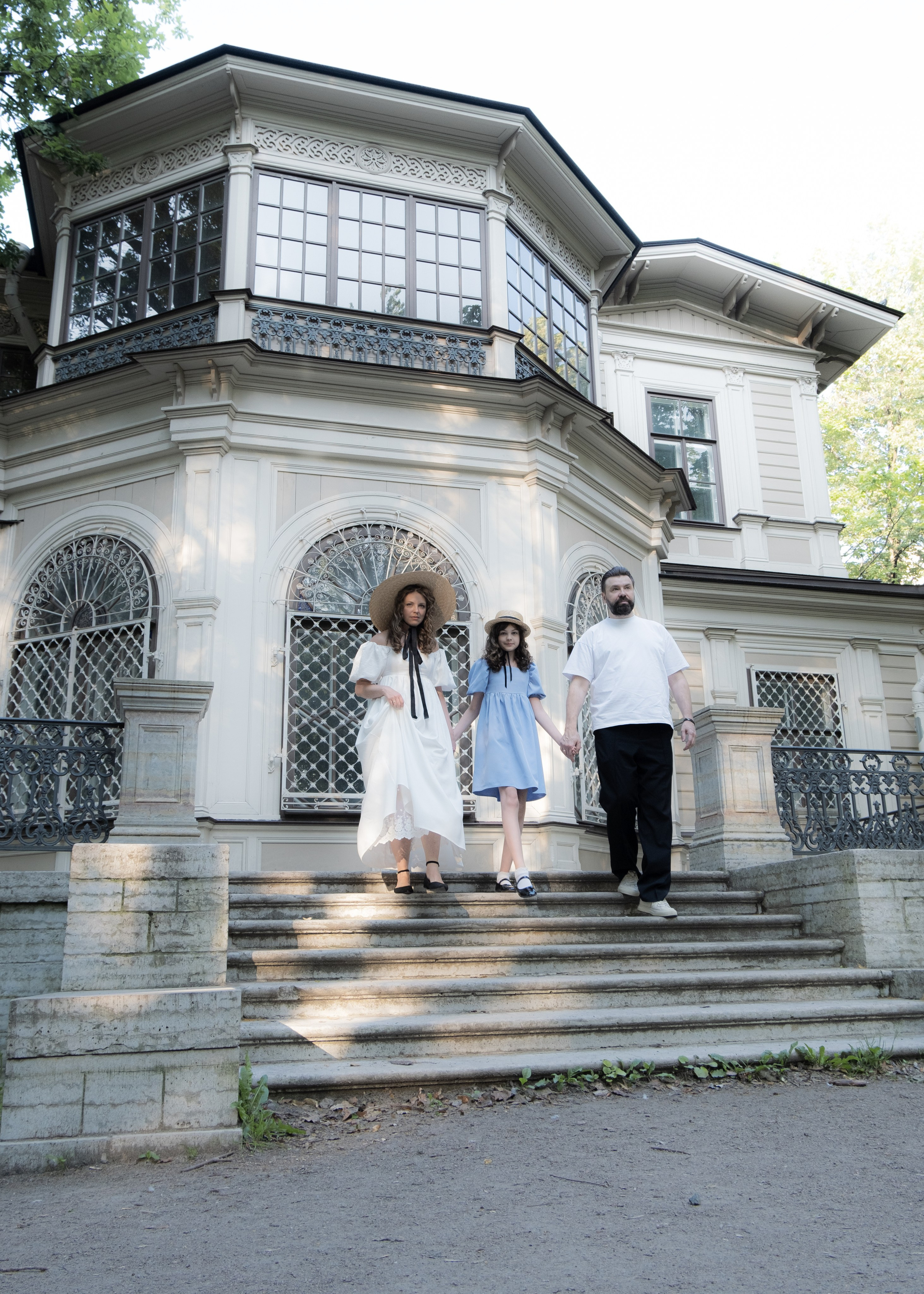 Контантин, Мария и Варя