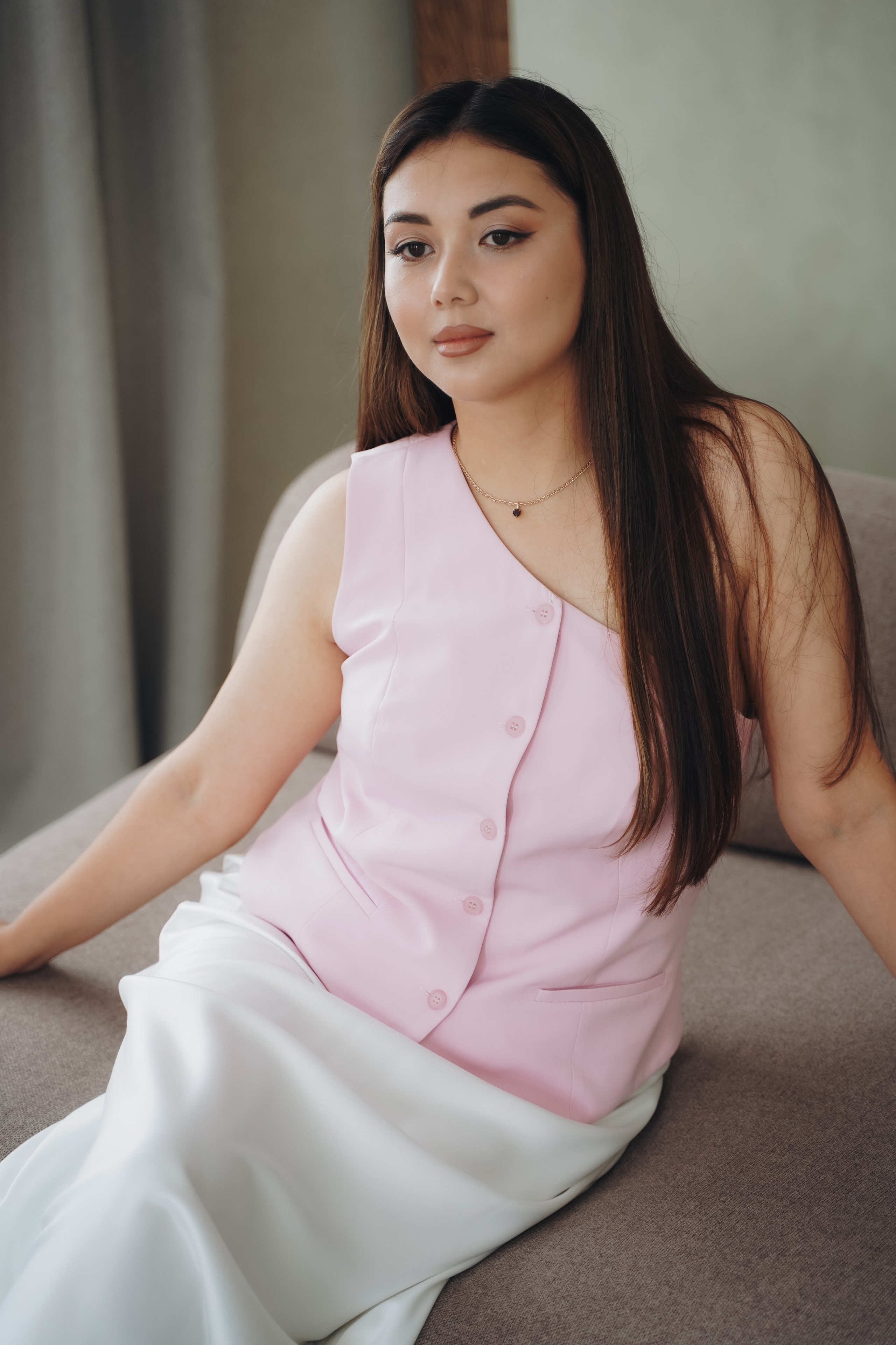 Альфинур — женский потрет. Фото и видео для вас в Астрахани!