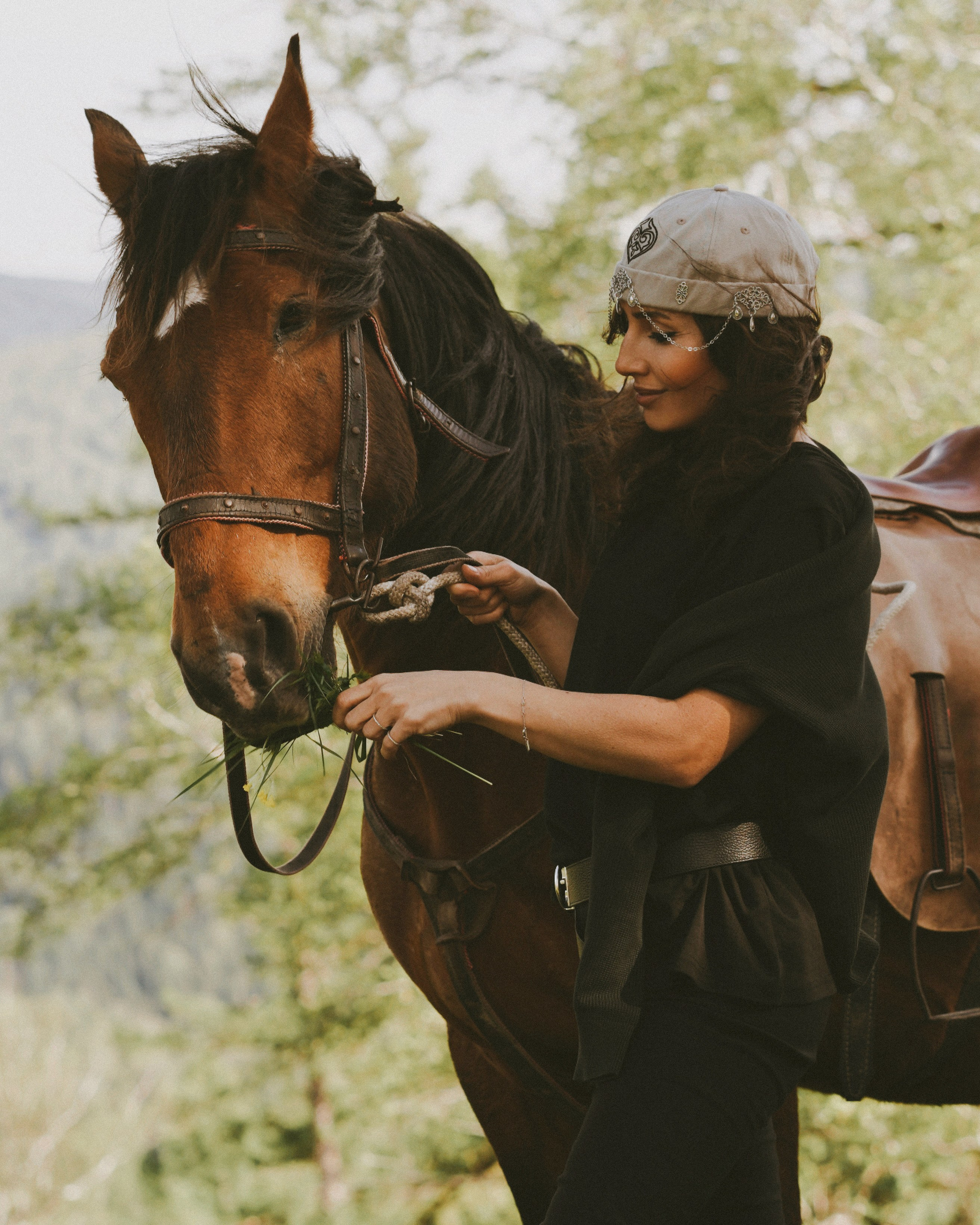 На конной прогулке по Алтаю. Выездной фотограф-видеограф в Республике Алтай Солоны Куюкова