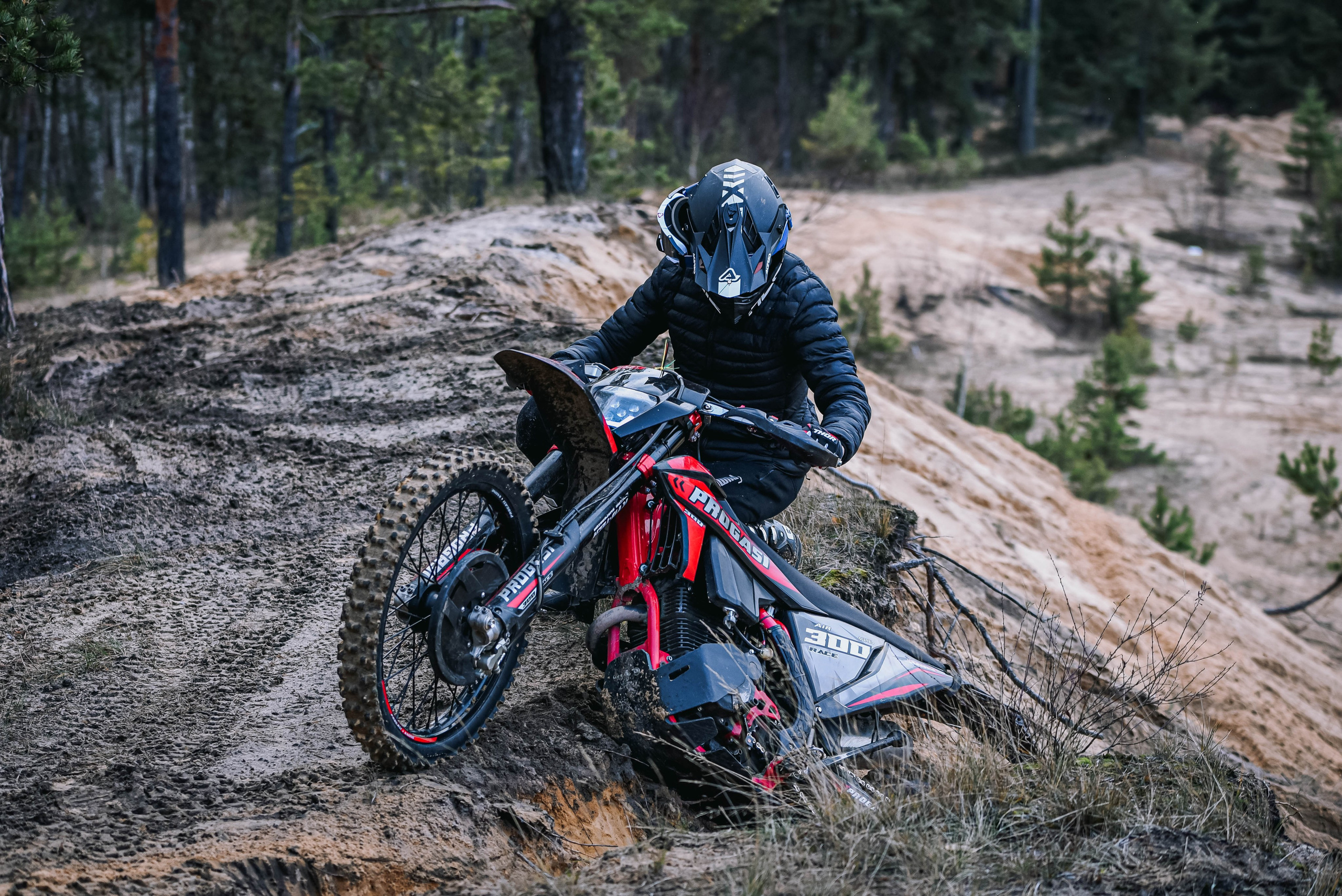 10\11\2024. Мотофотограф в Нижнем Новгороде Динара Зуйкова