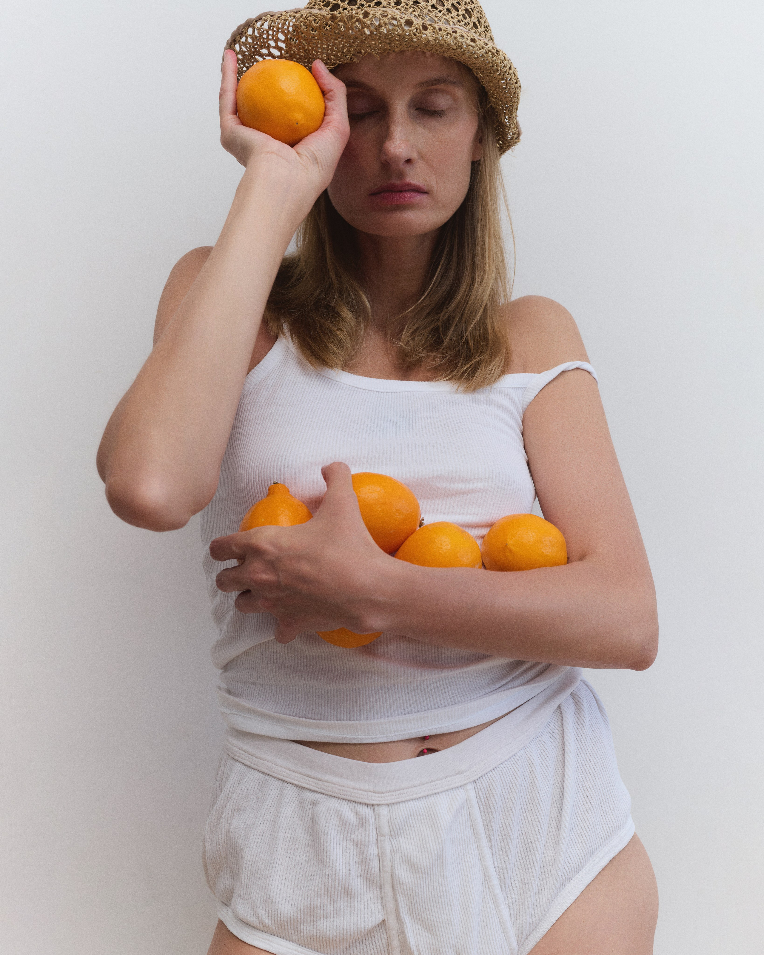 AKSINIA TESTS. Ася Солопова, фотограф Тюмень