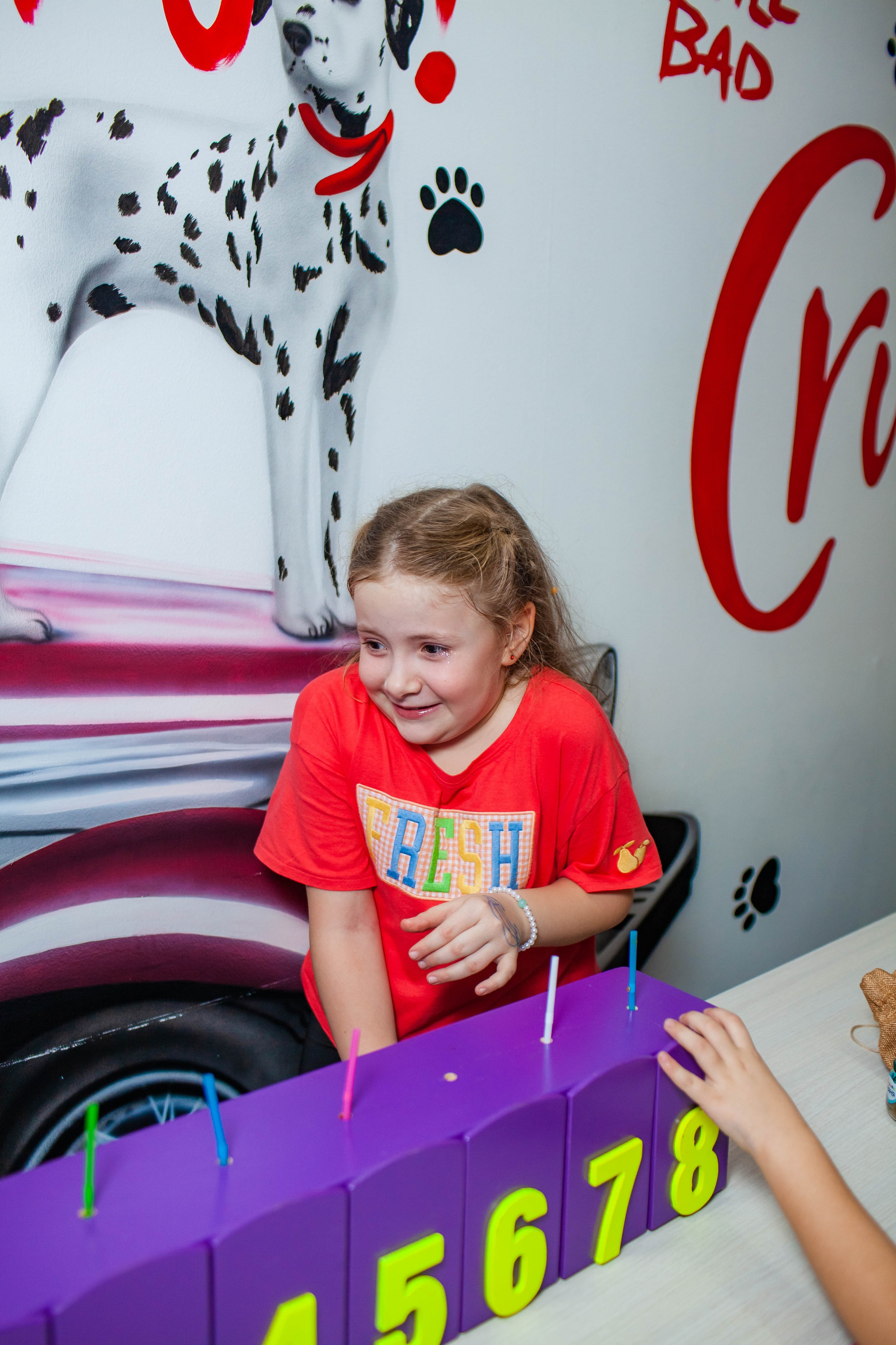 Неон Челендж День рождения Ярослава. Детский и семейный фотограф в Санкт-Петербурге Елизавета Сорокина