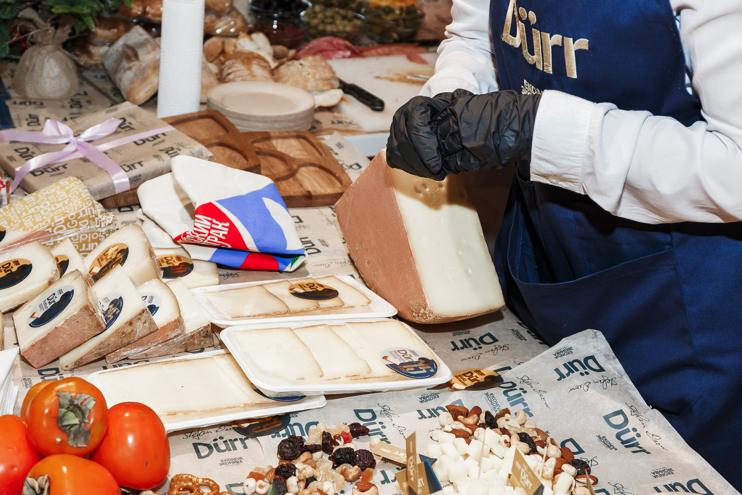 Репортажный фотограф в Санкт-Петербурге. Профессиональная фотосъёмка мероприятий. Фотограф на презентацию и промоакцию. Фотограф на мастер-класс. Корпоративный фотограф. Профессиональный фотограф на выставку. Репортажная съёмка, качественно. 