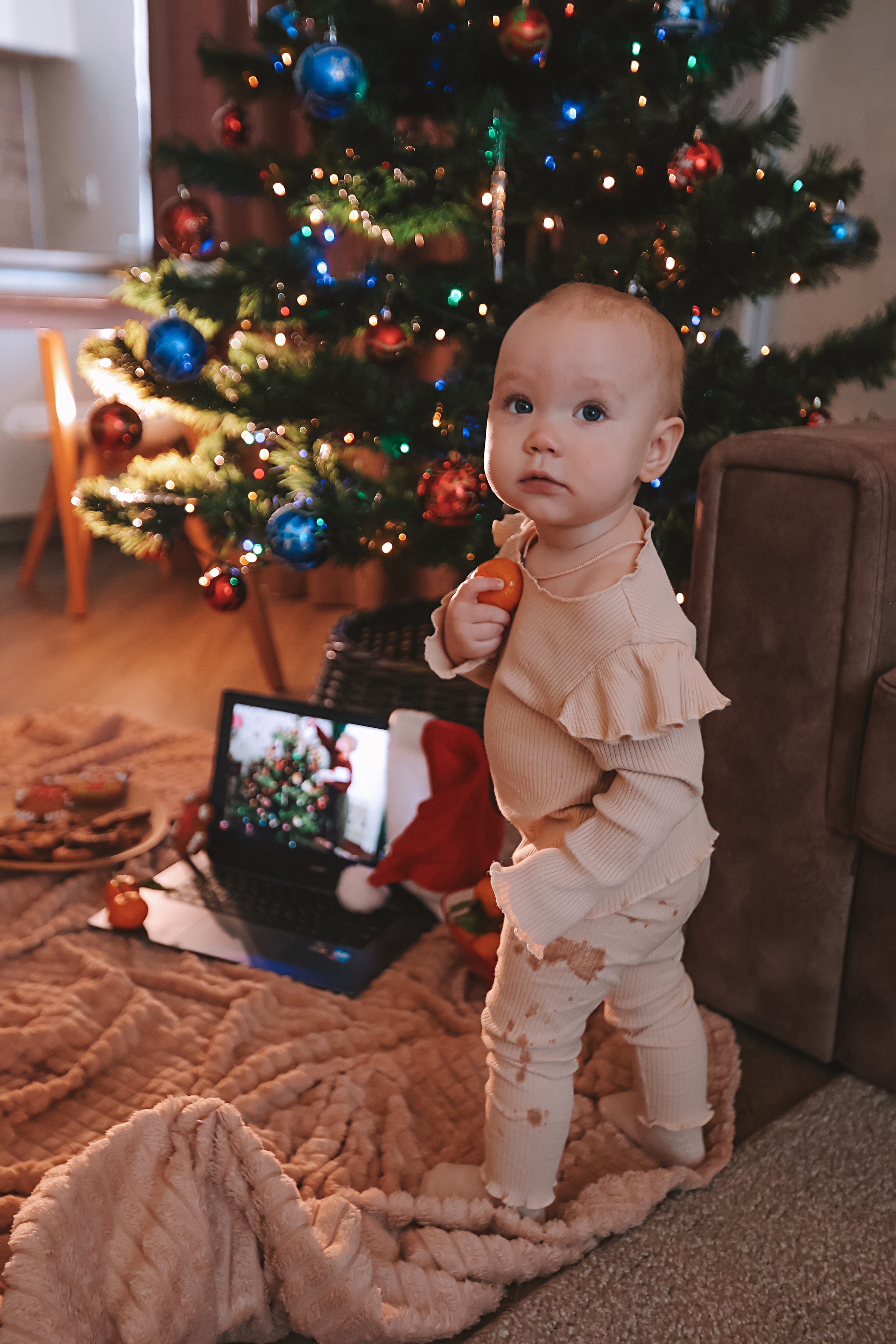Дома. Семейный фотограф Тюмень, фотограф на роды Салмина Мария