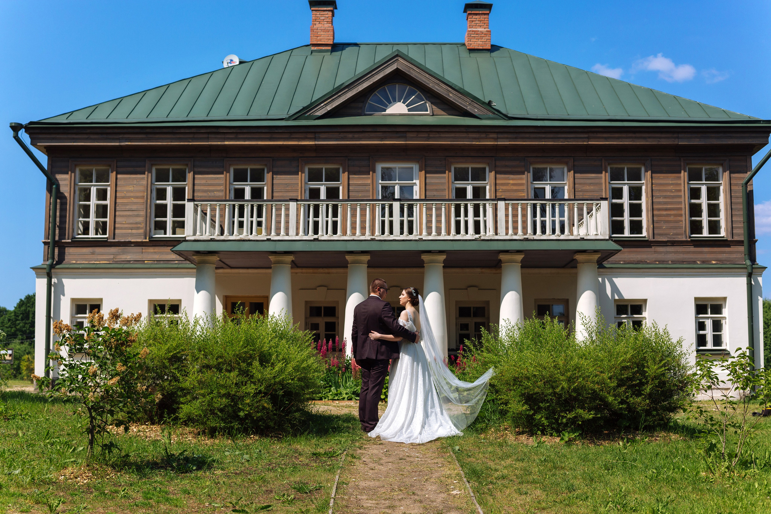 Анастасия и Михаил — прогулка по Домотканово. Фотограф в Твери Helga J. Fox
