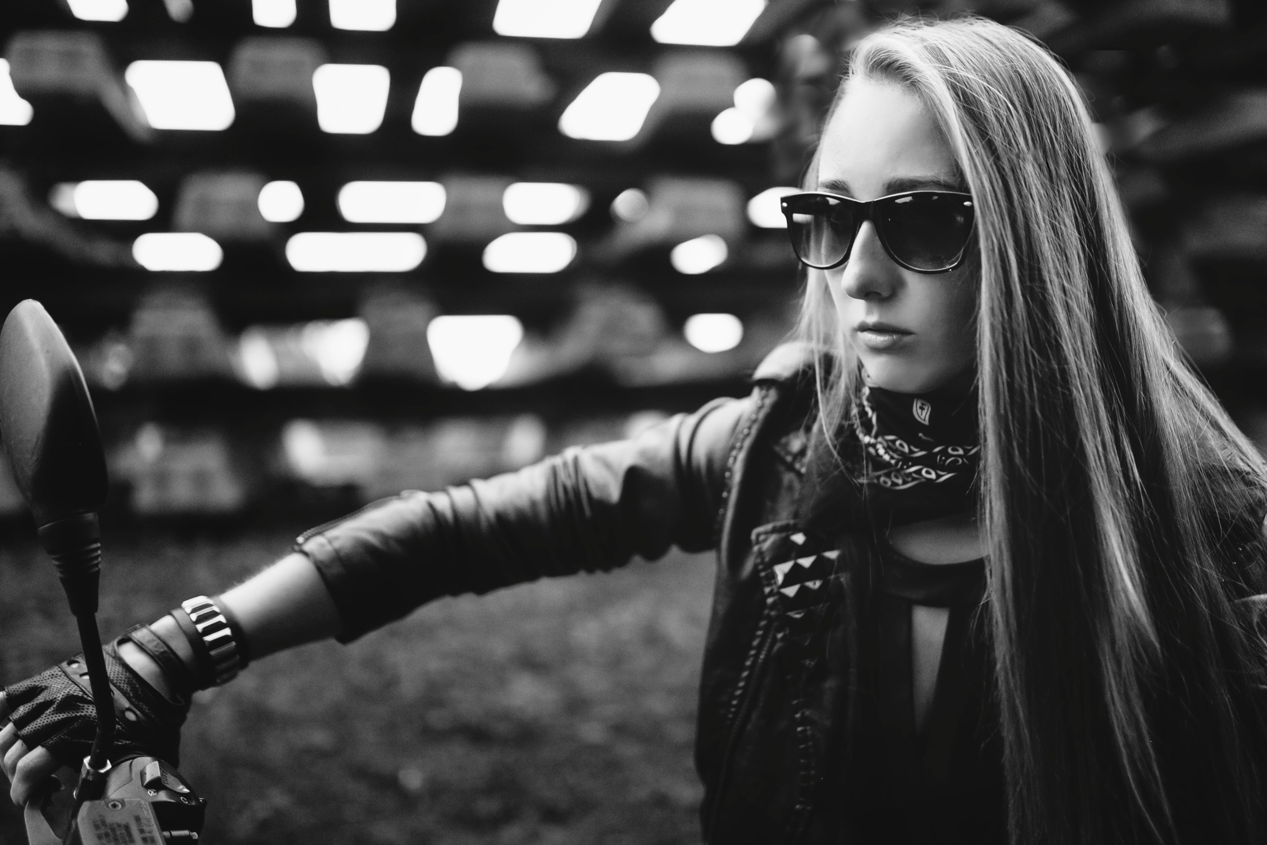 Girl on a black bike. Свадебный и семейный фотограф Витебск, Минск, Андрей Павлов