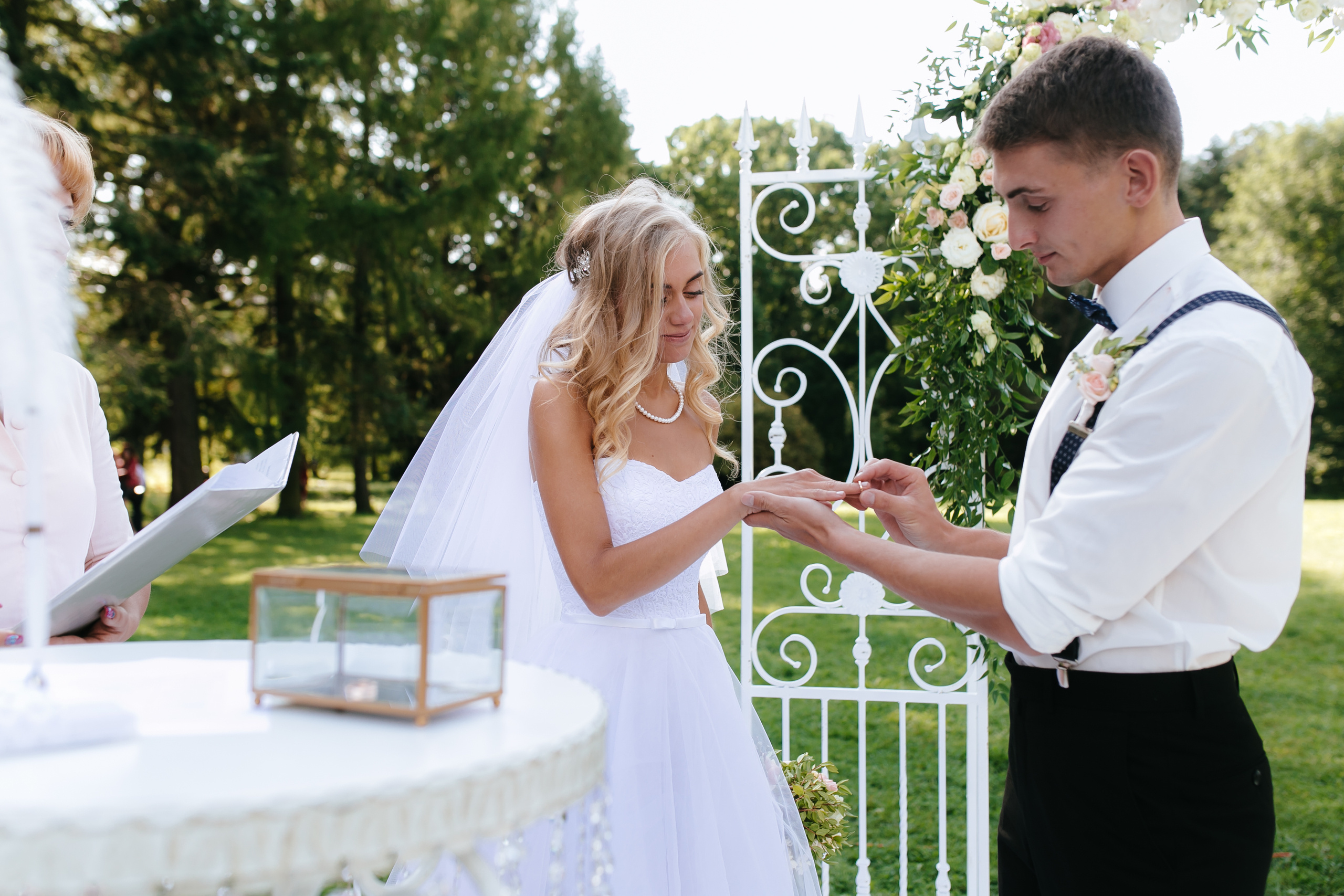 Артем и Таня, красивые свадебные сборы. Свадебный и семейный фотограф Витебск, Минск, Андрей Павлов
