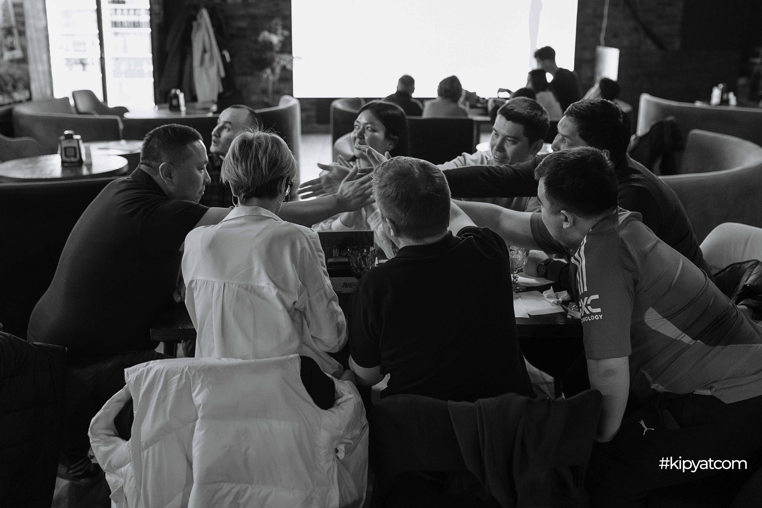 Эйнштейн Party