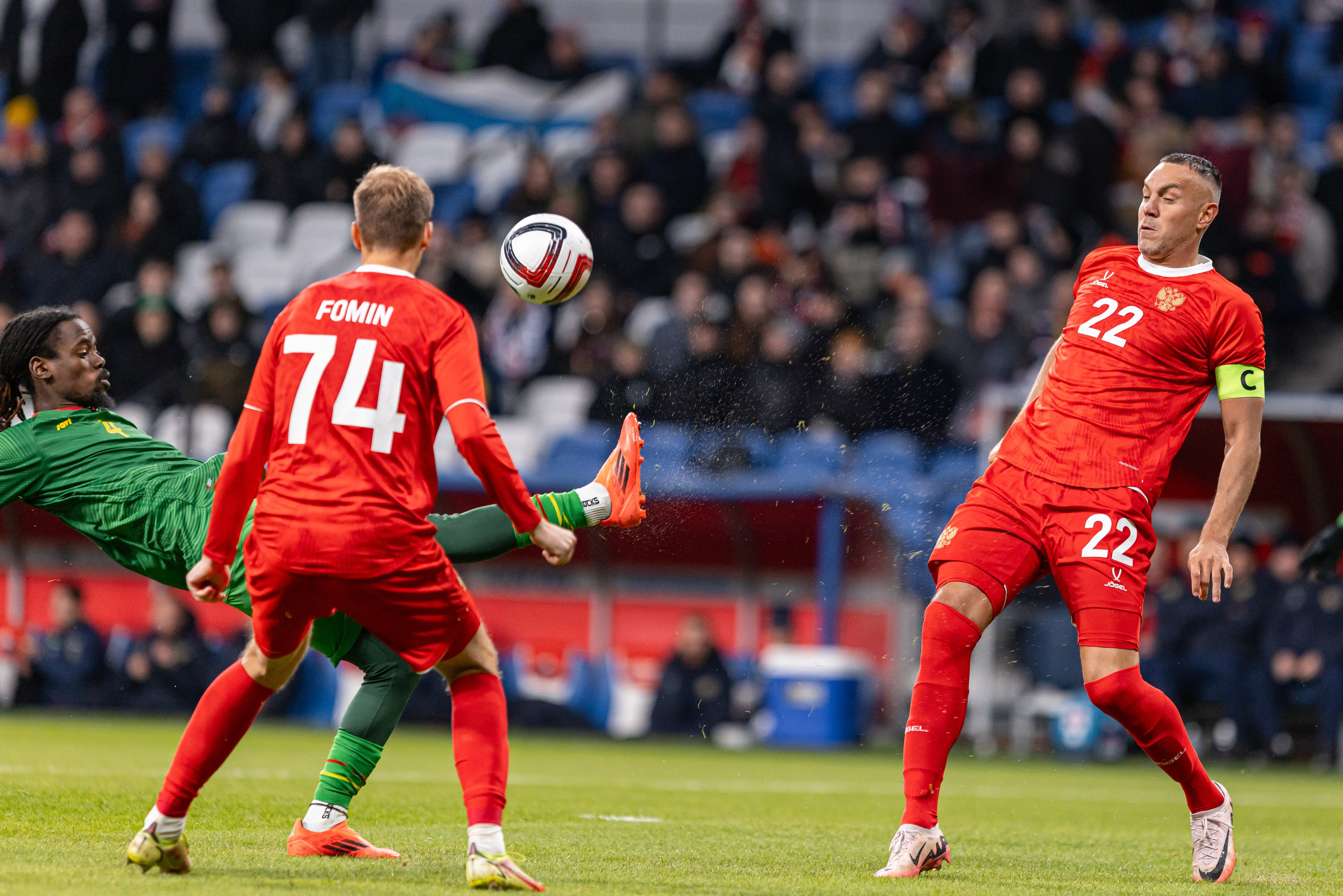 Футбол. Наталья Летунова — репортажный фотограф