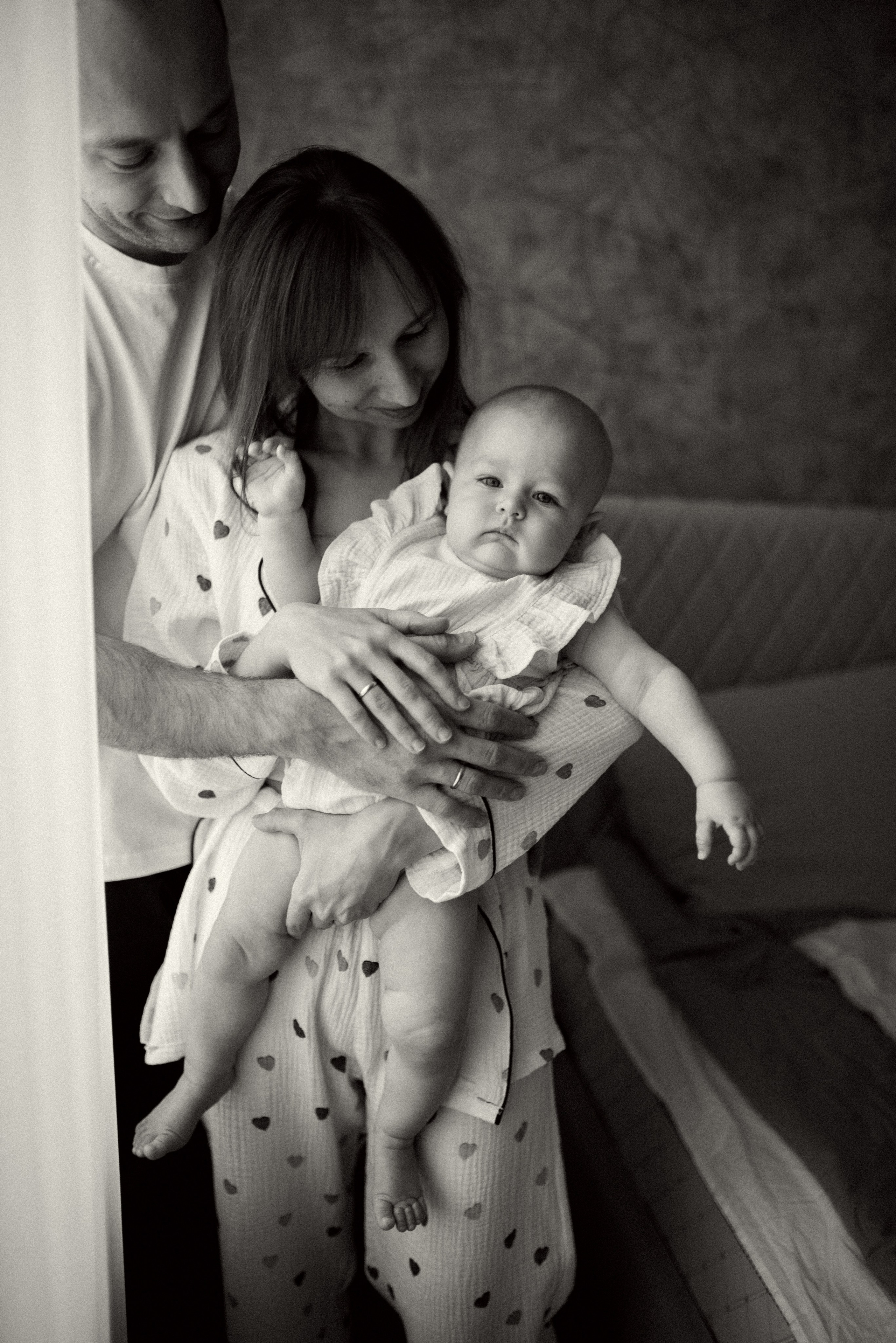 Домашняя семейная история: Василисе 10 месяцев. Семейная фотосессия Бутово Москва фотограф Алина Морщагина