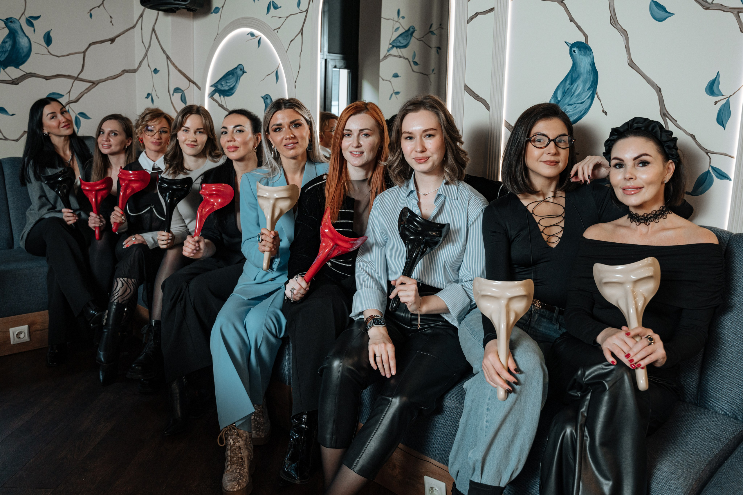 Мафия. Бар FINCH. ЖЕНСКИЙ КЛУБ LAXMI. Портретный фотограф в Санкт-Петербурге Дмитриева Наталия