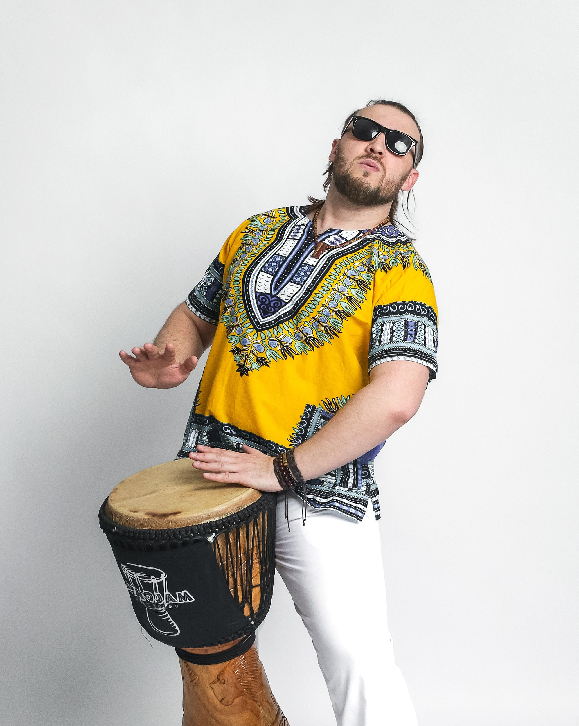 Шоу африканских барабанов. Фотостудия Автопортретная № 2 в Ижевске