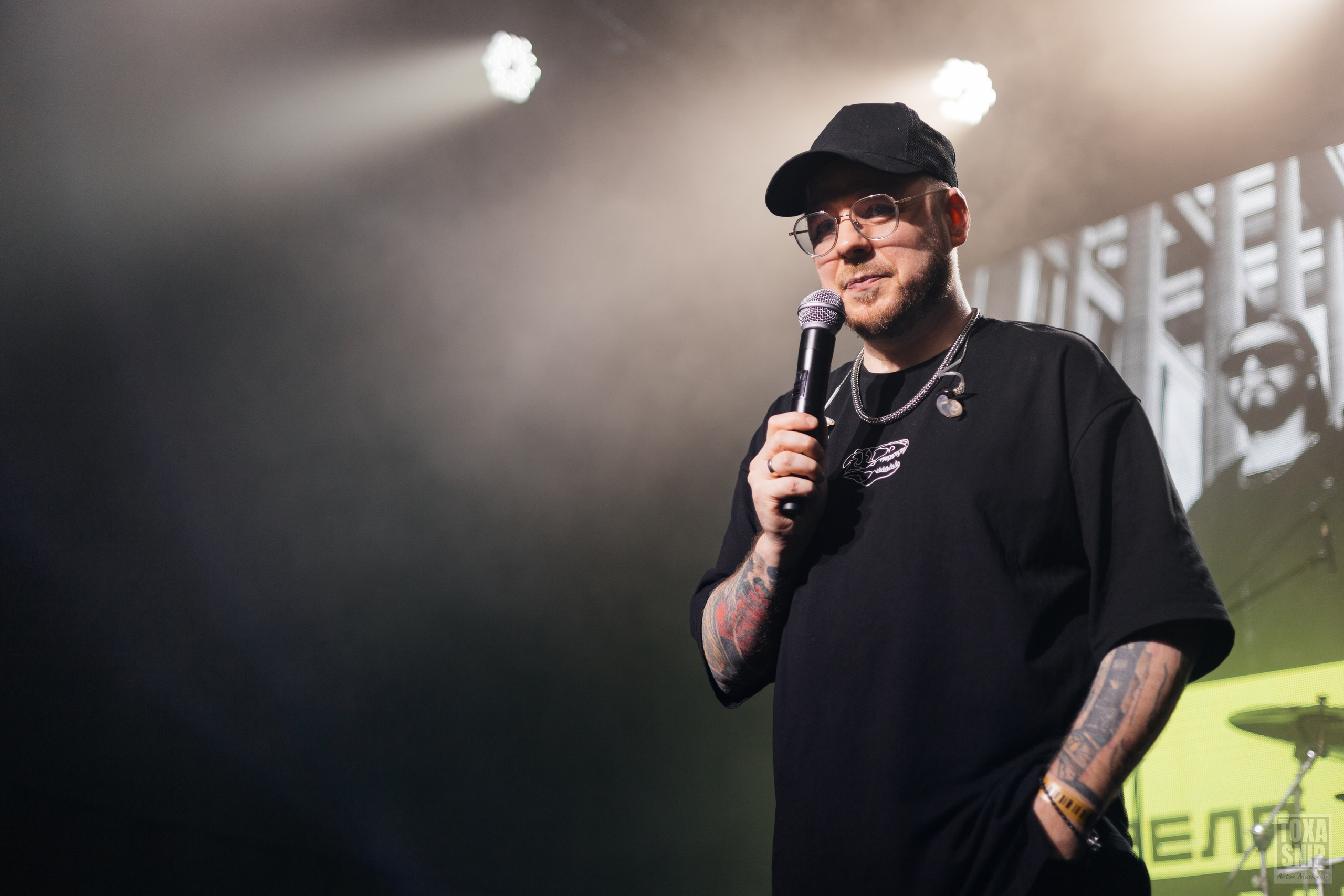 Концерт группы KAPRANOV в Москве (04.04.2025). Toxasnip Photo | Anton Maslenkin