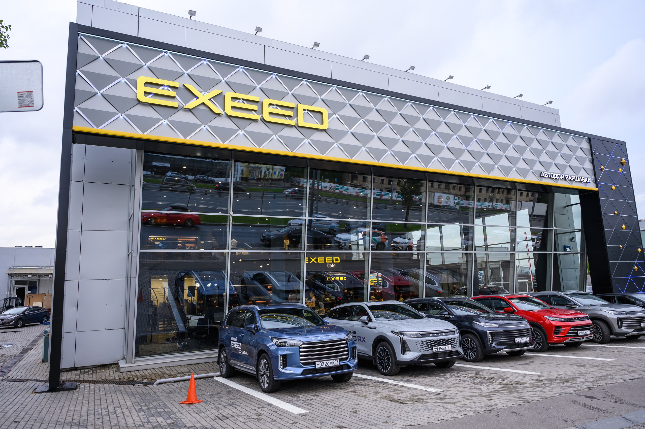 Открытие автосалона EXEED. Свадебный фотограф Москва Юрий Кульман