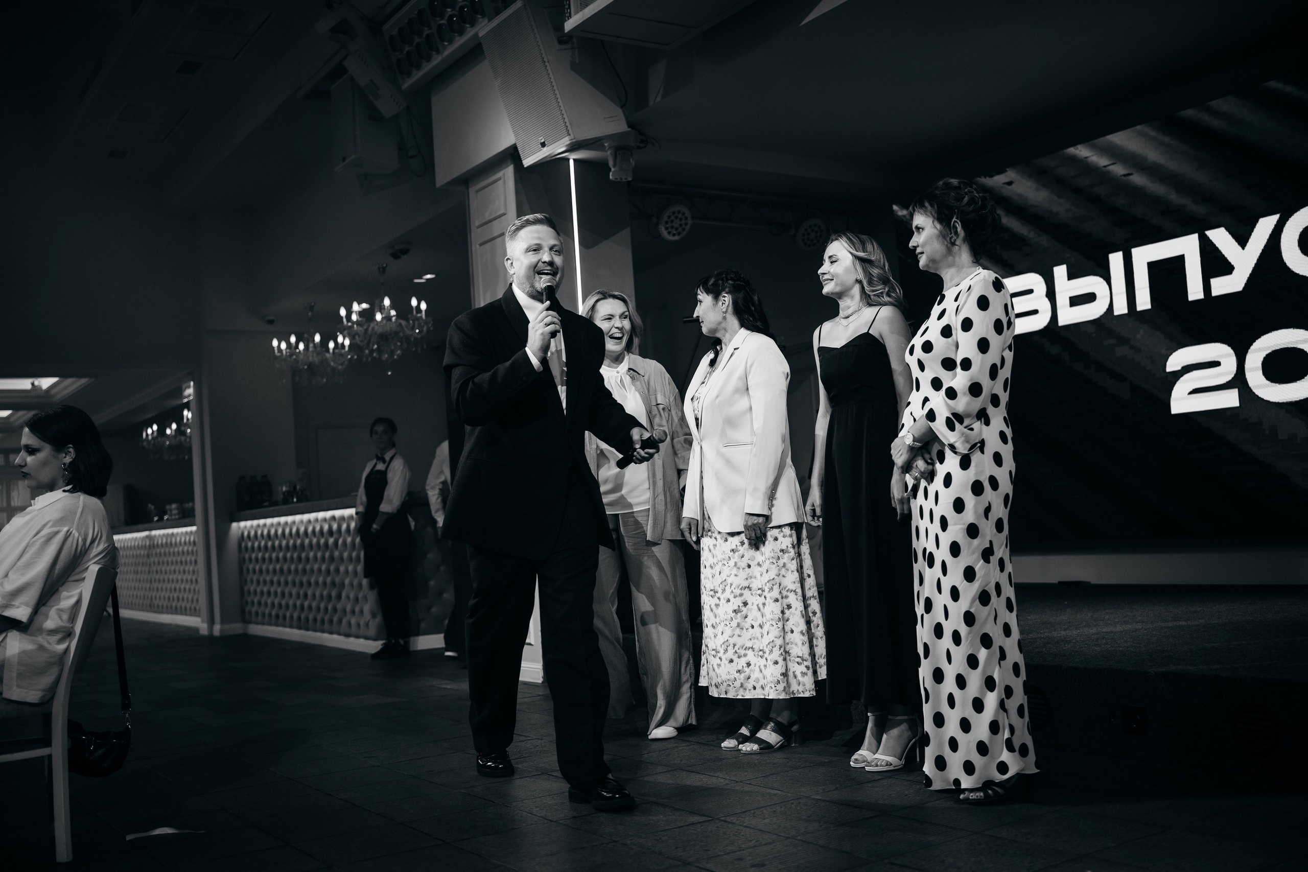 OneginHall выпускной 2025. Свадебный фотограф в Красноярске