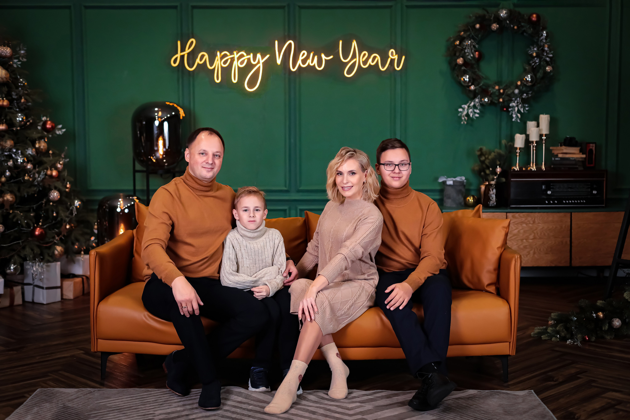 НОВОГОДНИЕ ФОТОСЕССИИ. Фотограф г. Хабаровск. Семейные и индивидуальные съёмки
