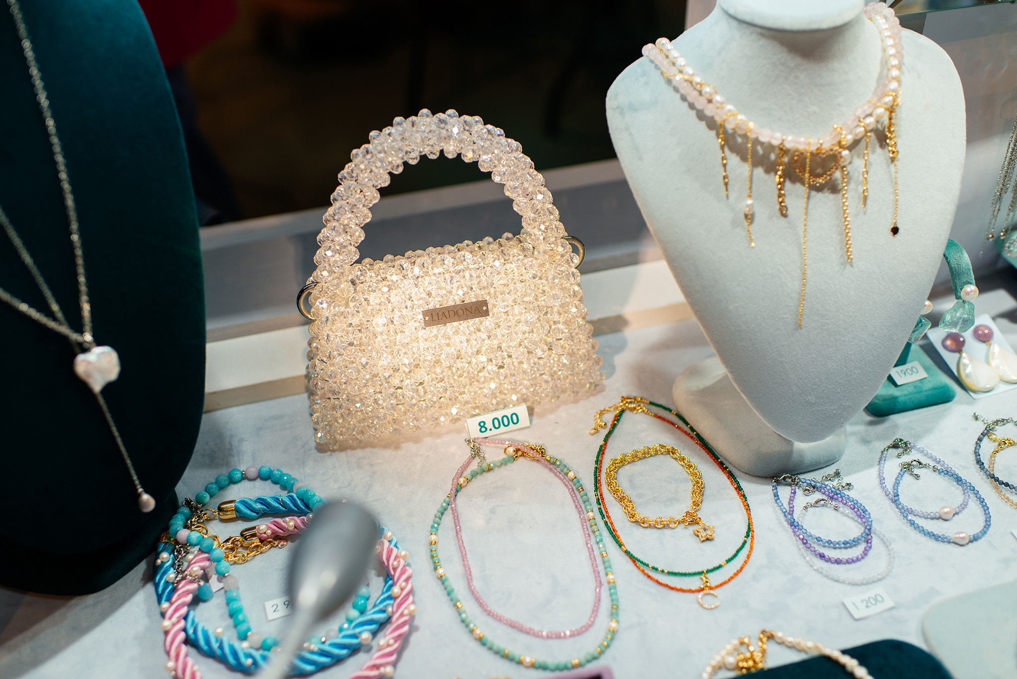 Liadona sunshine. СУМКИ ИЗ БУСИН. Репортажный фотограф в Санкт-Петербурге Анастасия Клёпова