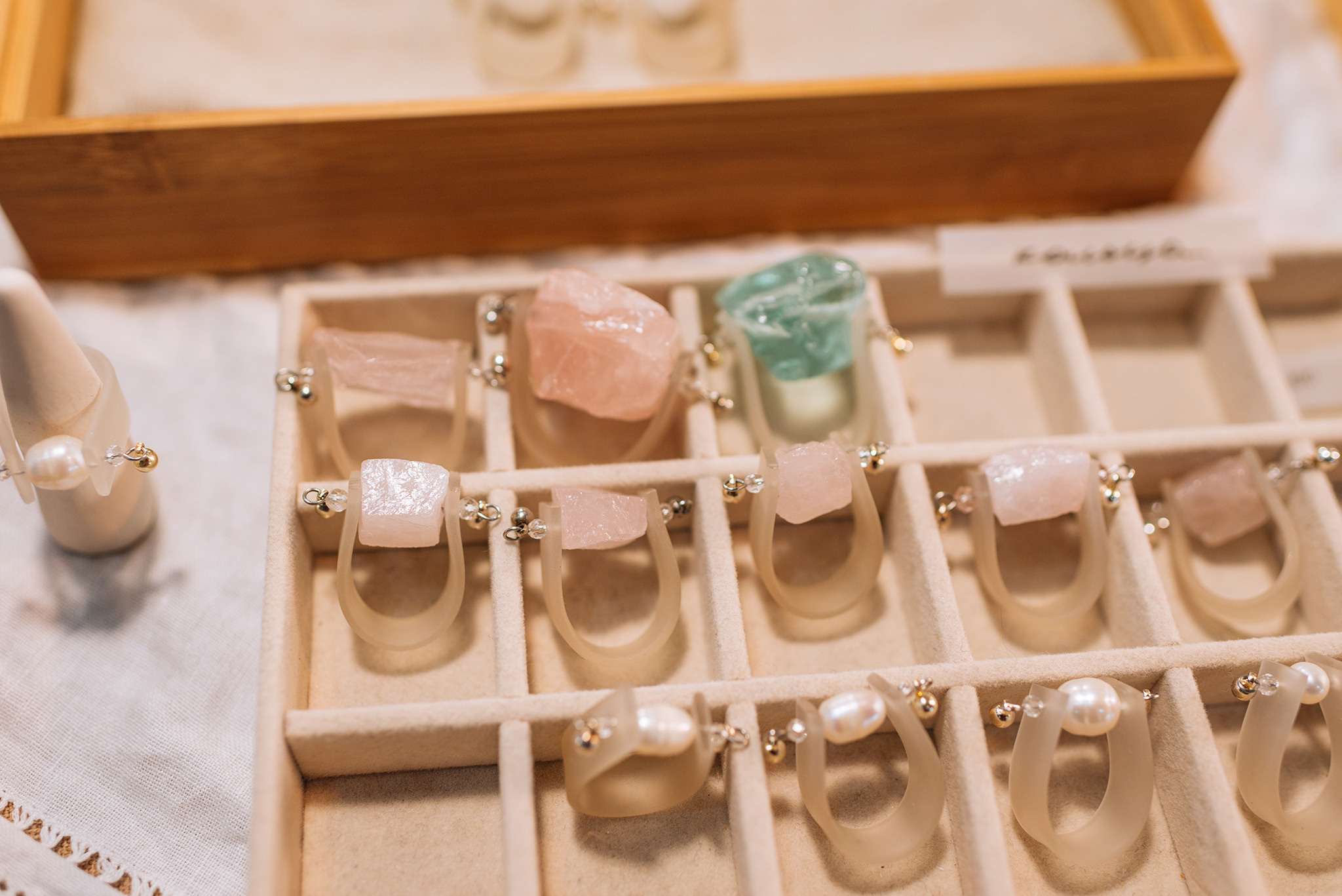 Sistercrystal.store. КОЛЬЦА. Репортажный фотограф в Санкт-Петербурге Анастасия Клёпова