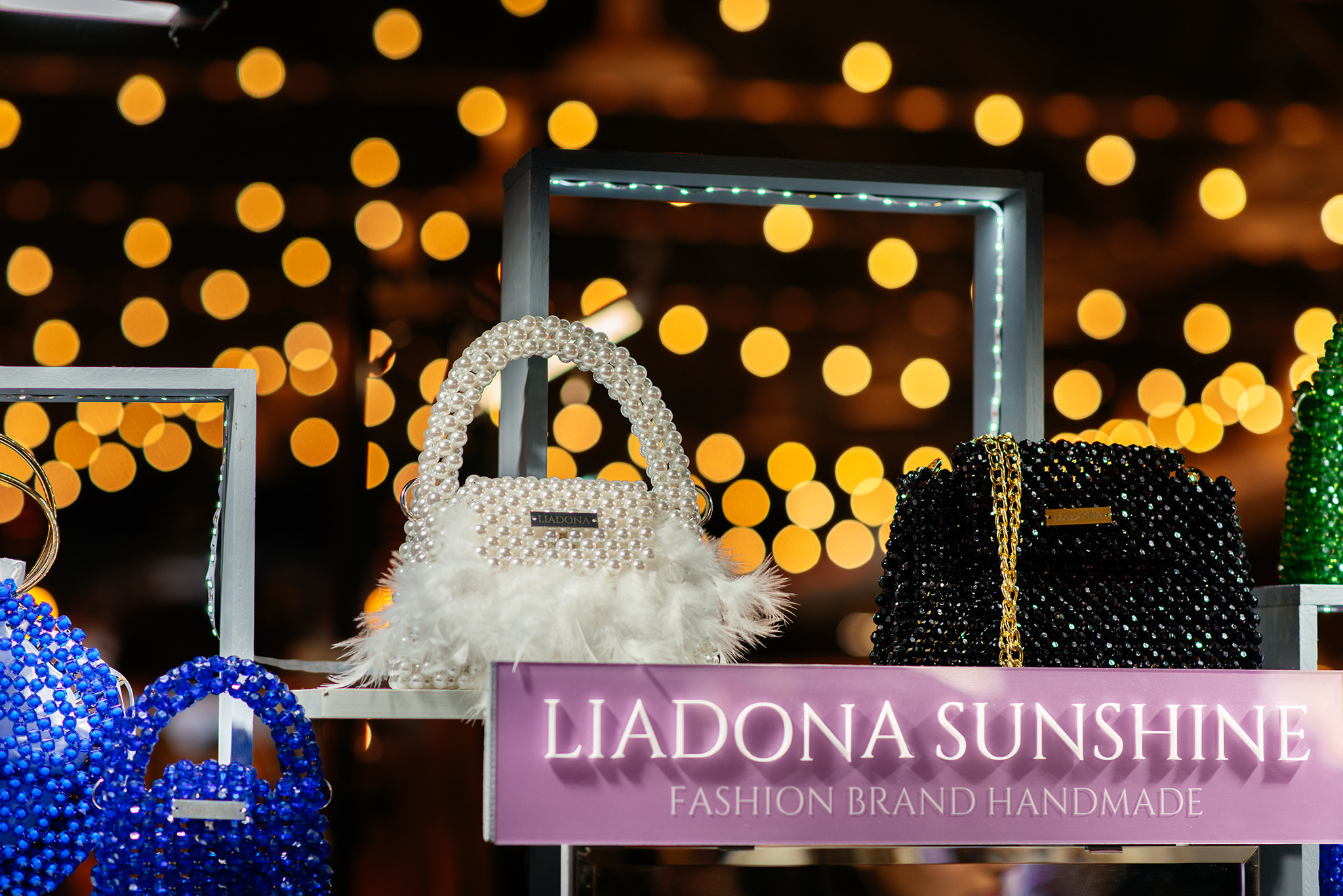 Liadona sunshine. СУМКИ ИЗ БУСИН. Репортажный фотограф в Санкт-Петербурге Анастасия Клёпова