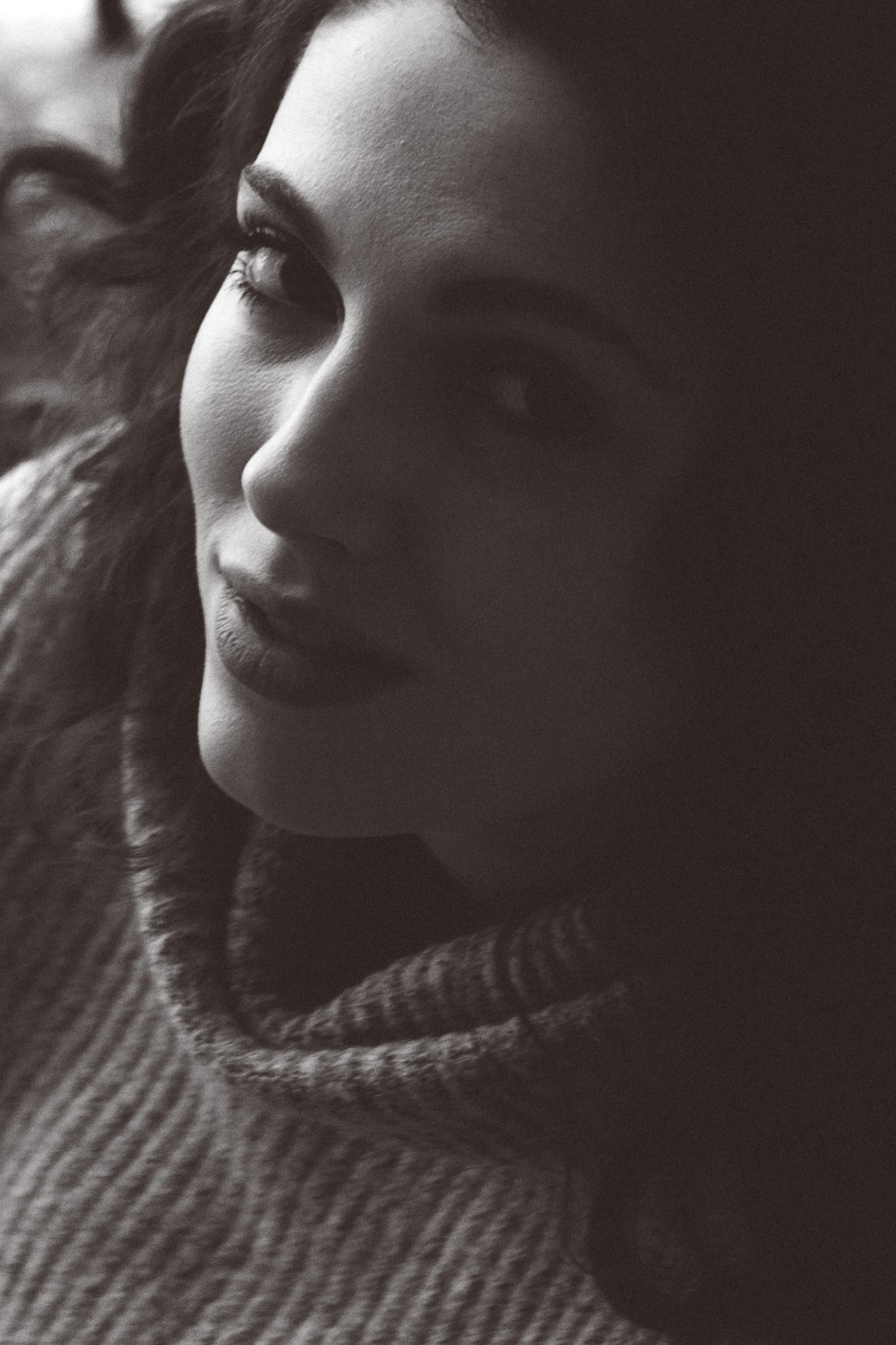 Портретный фотограф в Москве Калагина Светлана. Снимаю эстетичные черно-белые портреты