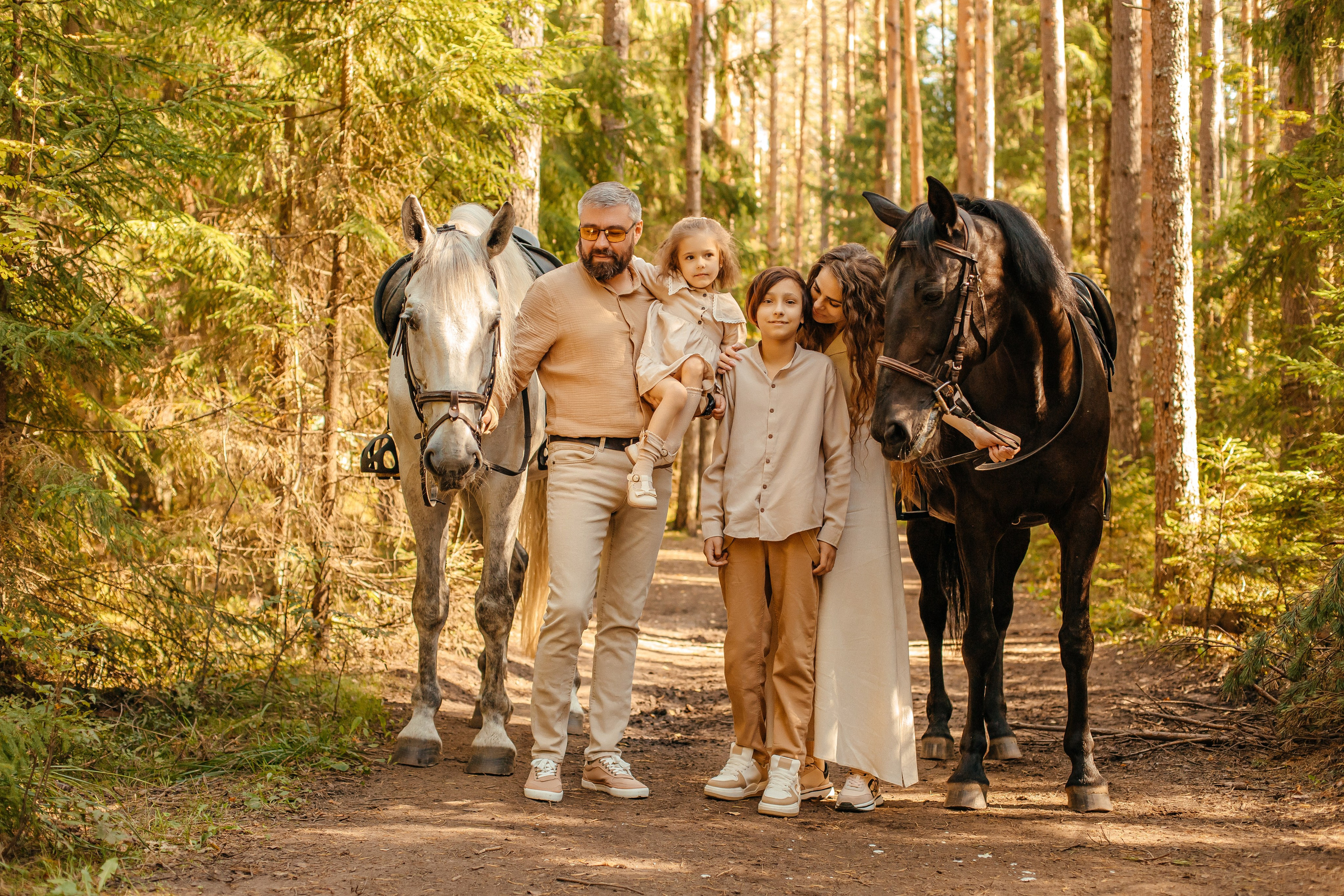 Надя семья в Токсово. Elena Sova — семейный и женский фотограф в Санкт-Петербурге