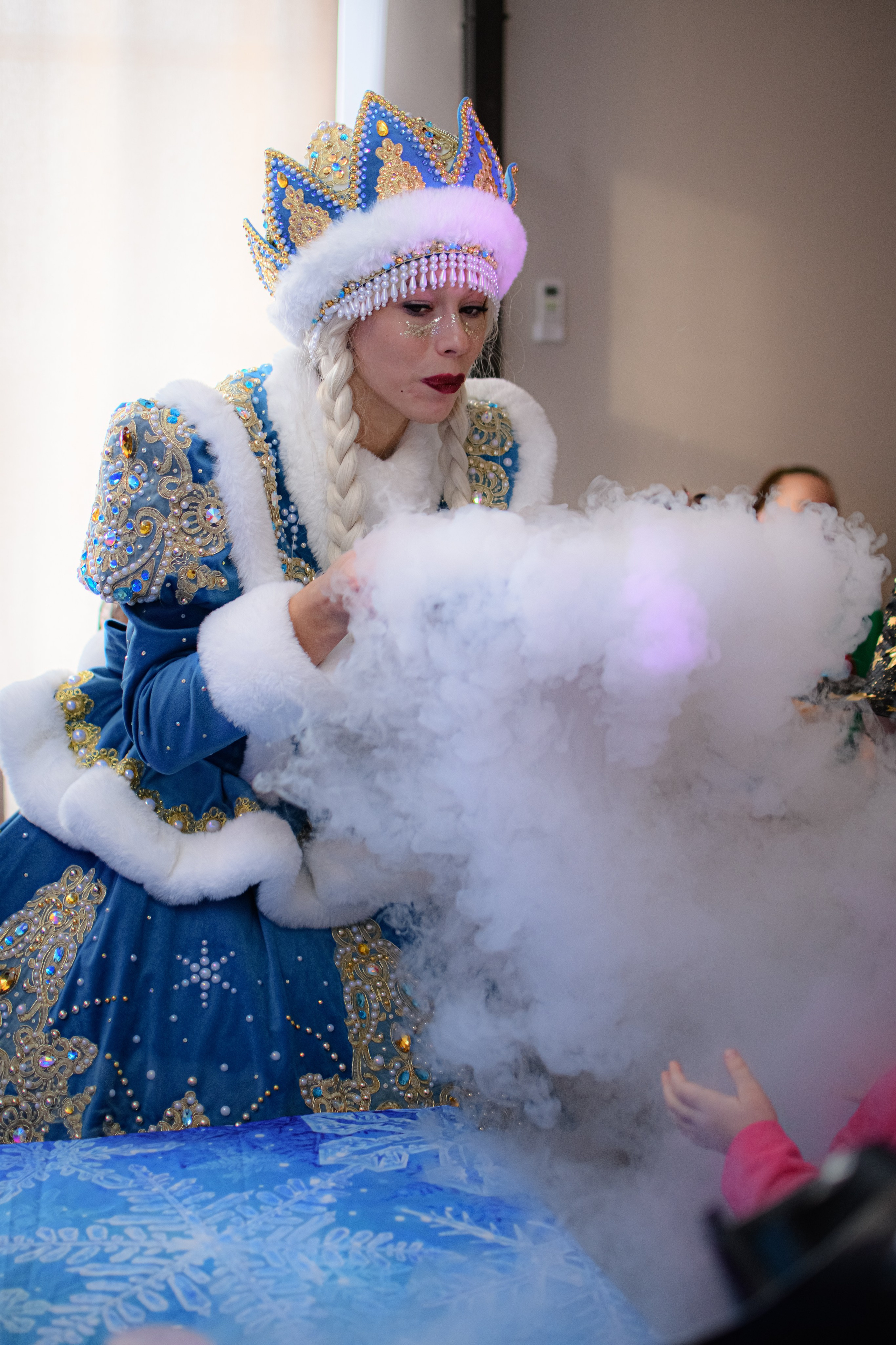 HAPPY NEW YEAR. Photokarish