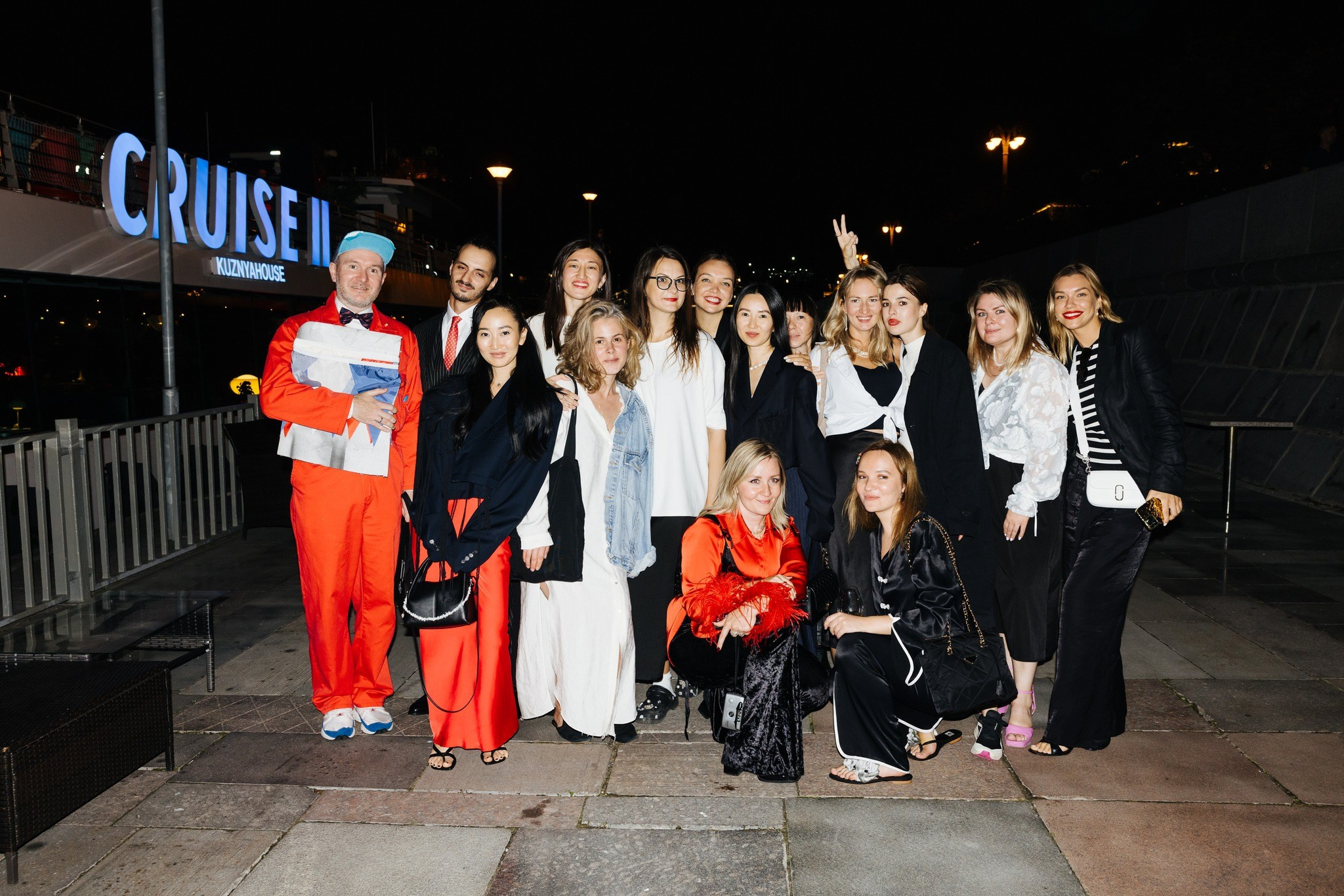 «Ламбаде» 15 лет! 17 августа 2024 Праздничный круиз / Часть 2. Фотоотчеты «Ламбада-маркета»