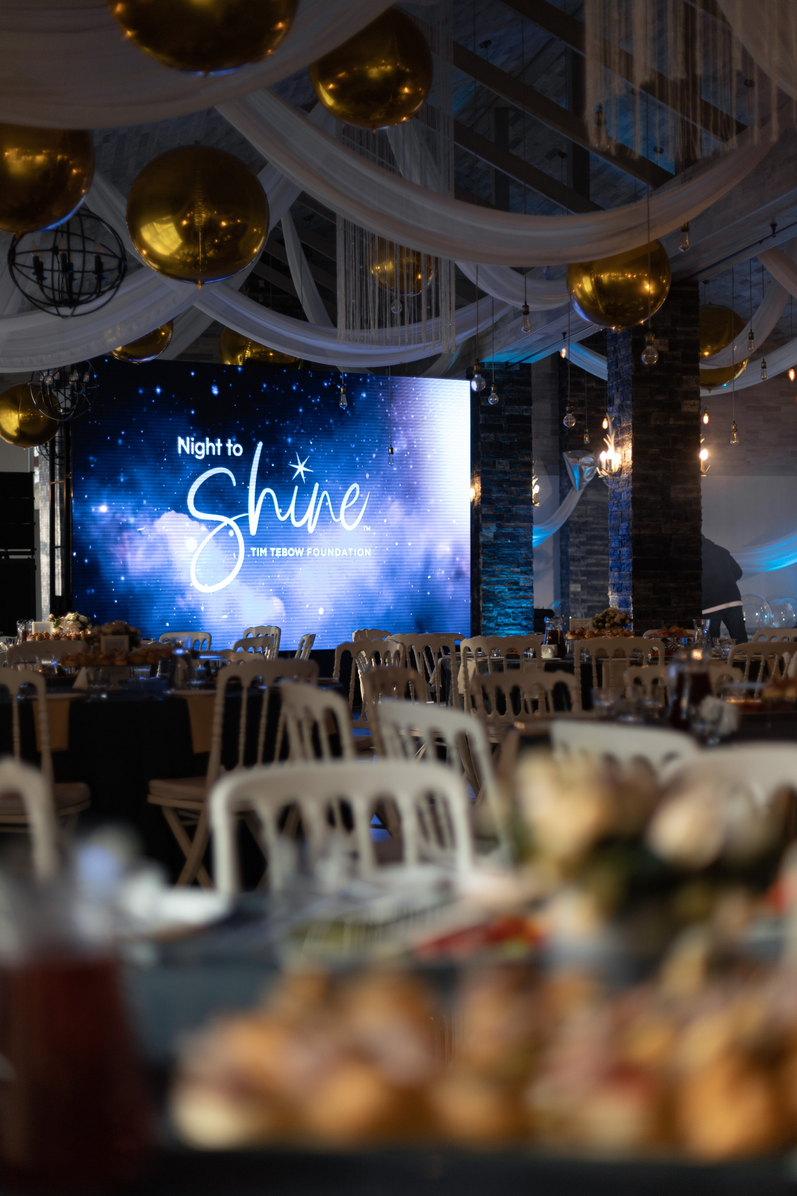 Night to Shine 2025. Репортажный и детский фотограф в Минске