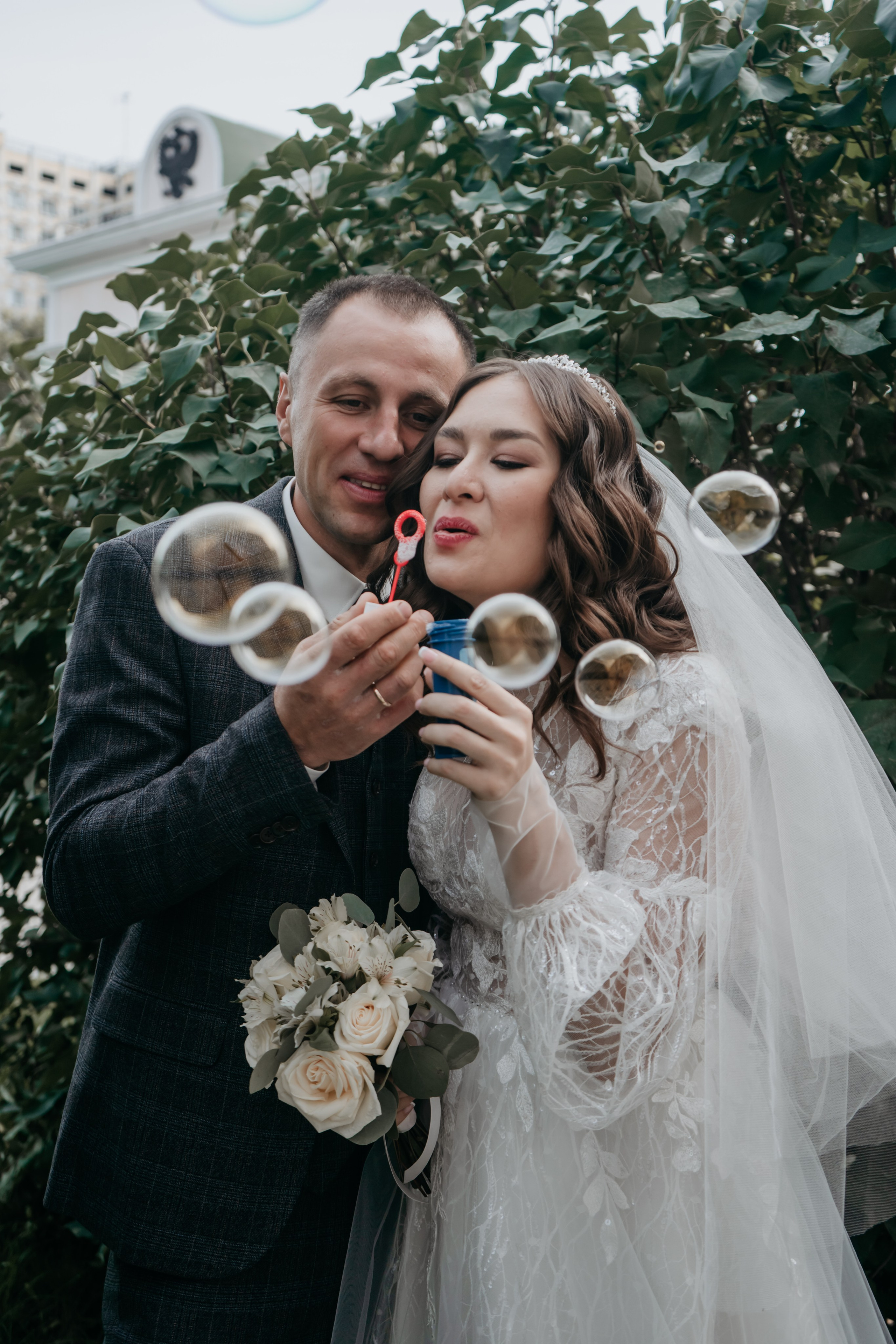 Свадебный фотографии с прогулки в окрестностях Улан-Удэ. Фотограф в Улан-Удэ. Свадебный фотограф в Улан-Удэ